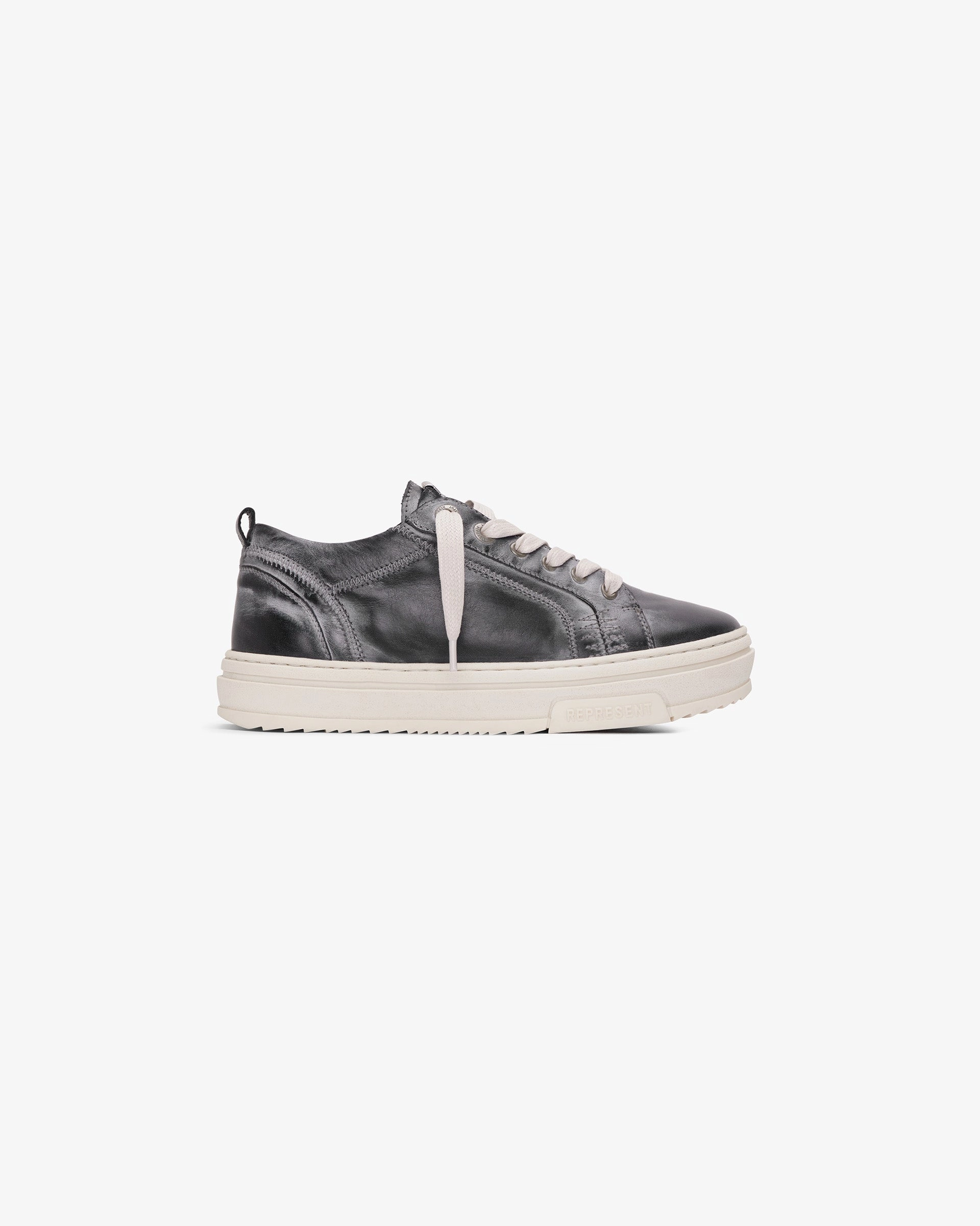 HTN Low Distressed - Off Black sole - type