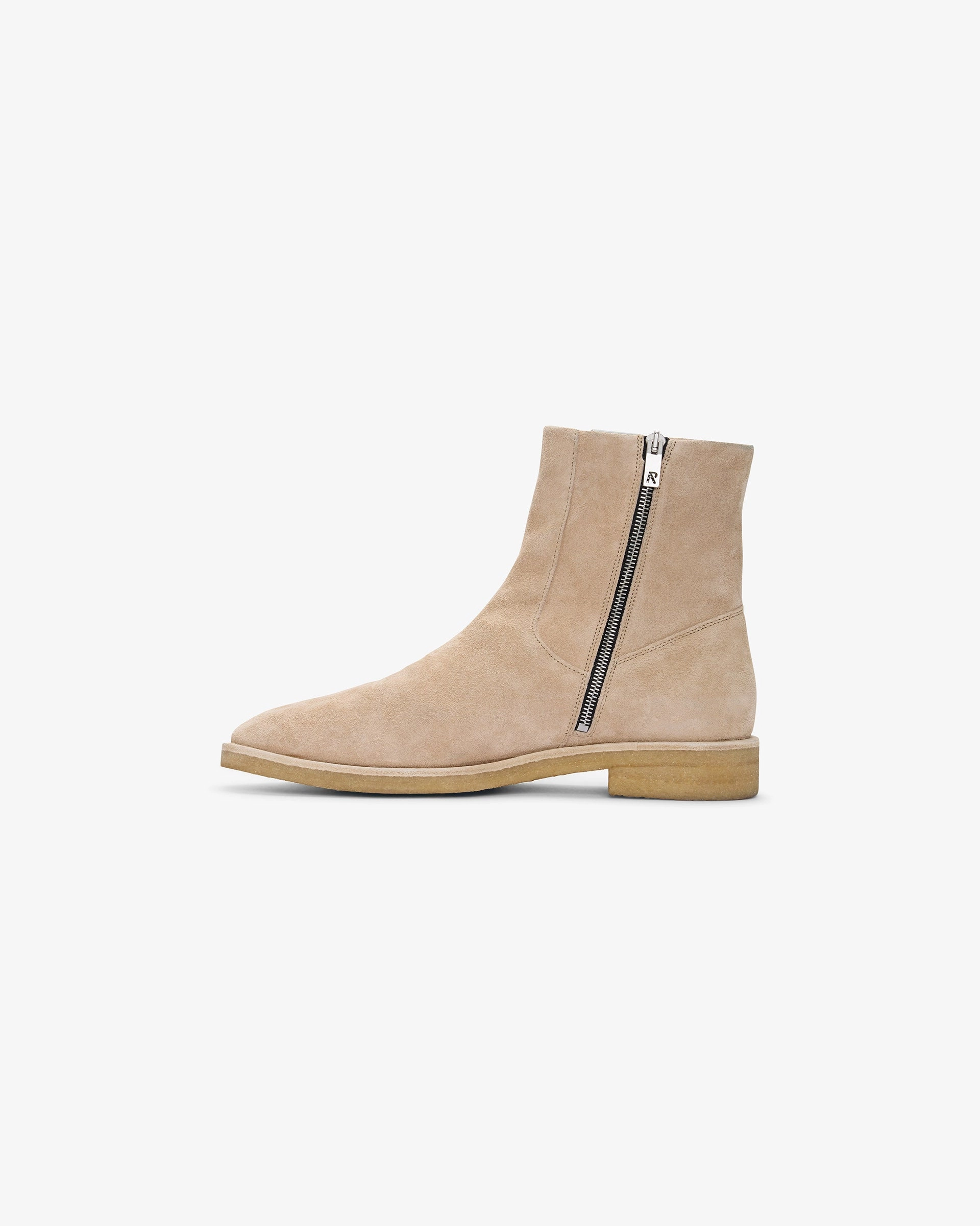 Crepe Chelsea Boot - Sand Carbon Fiber Reinforcement Bold Design
