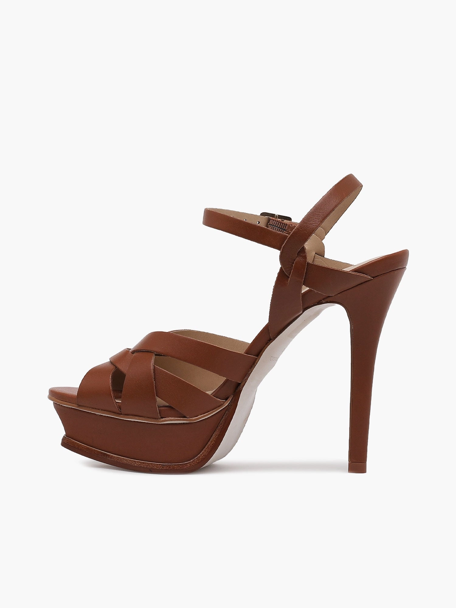 Kendal Cognac Leather Shiny Gem Flexible Groove Technology