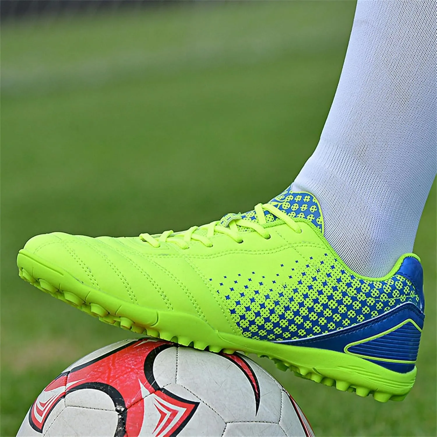 Kids Football Boots Outdoor Sport Sneakers Girls Boys Artificial Ground Soccer Cleats Lightweight Training Shoes