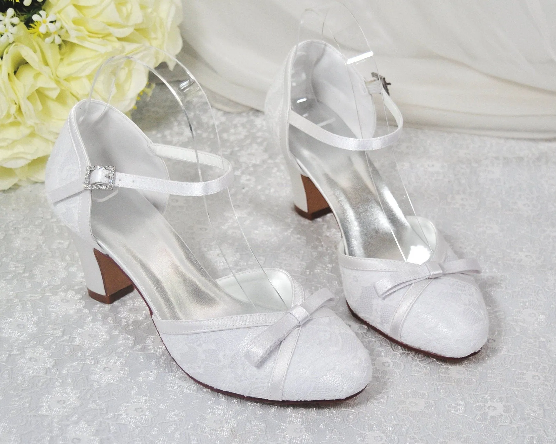 Lace Block Heel Sandals | White or Ivory