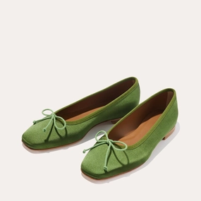 Lightweight Design The Fonteyn - Forest Satin The Fonteyn - Forest Satin Water Path