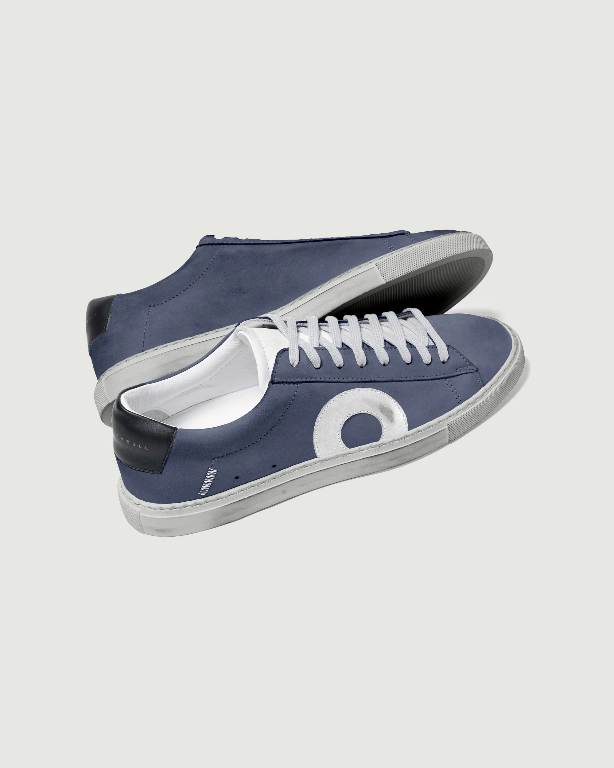 Low 1 | Yale Vibrant Style statement - piece