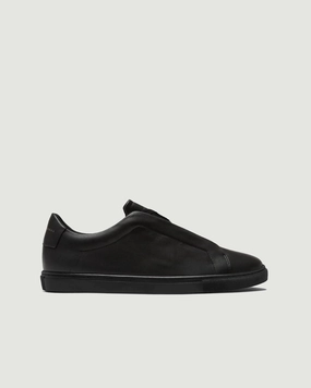 Low 1 Laceless | Jet Black Martial arts wear Low 1 Laceless | Jet Black Bonded Seam Technology football players' protection