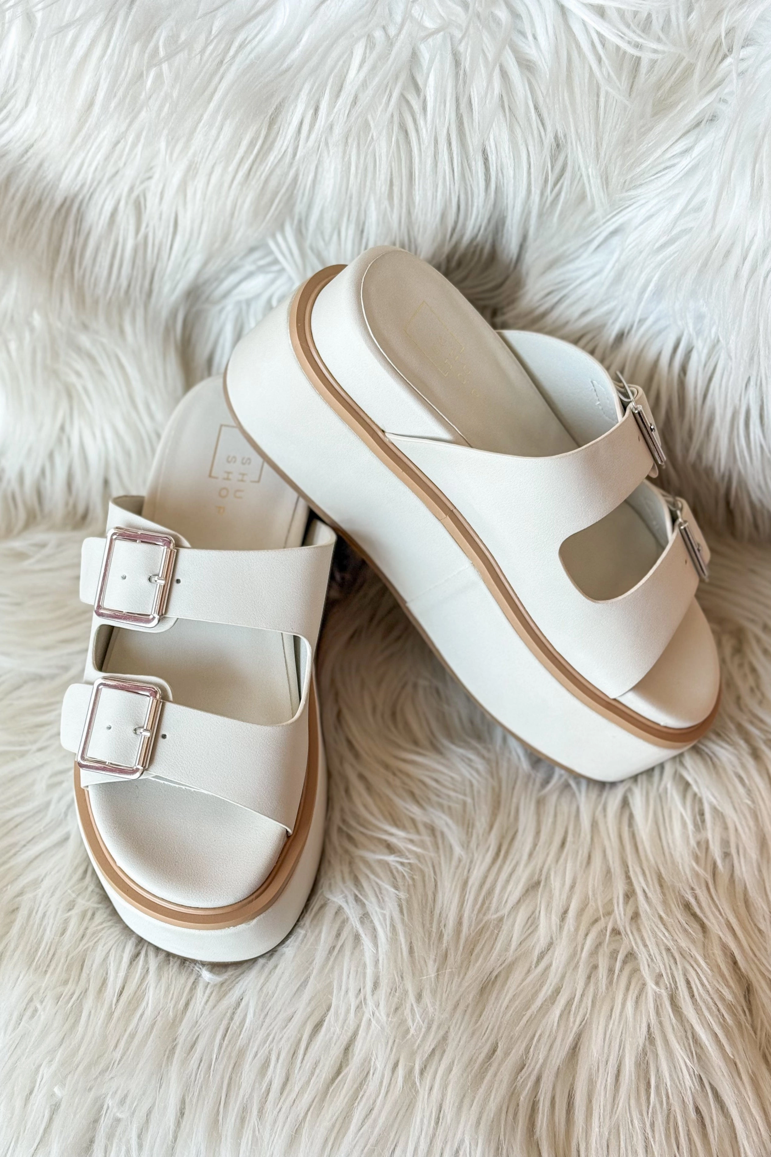 Flower Path Pure Flex Lucinda Platform Sandal