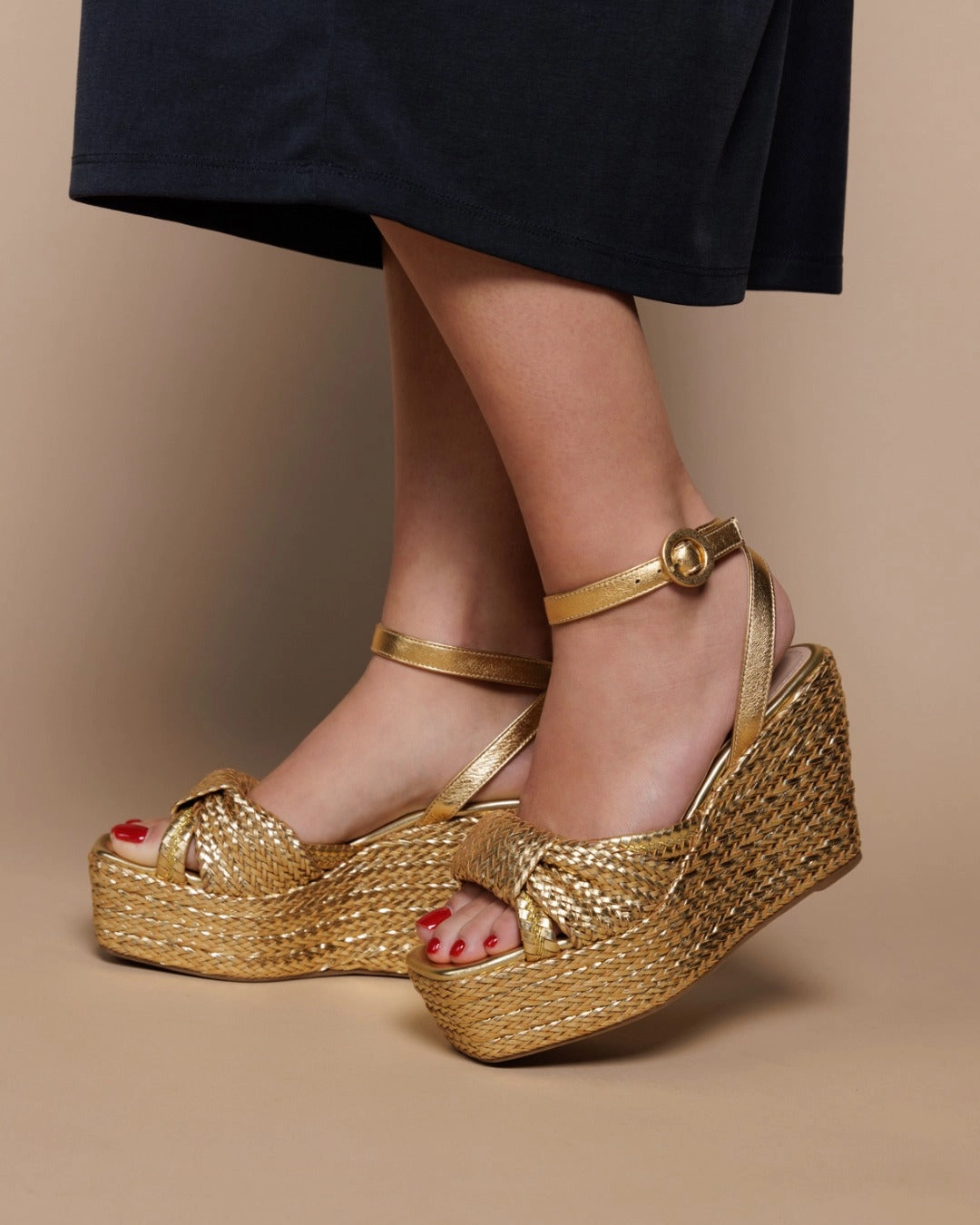 Luna Gold Trenza Stylish casual sandals Wide Fit Baseplate