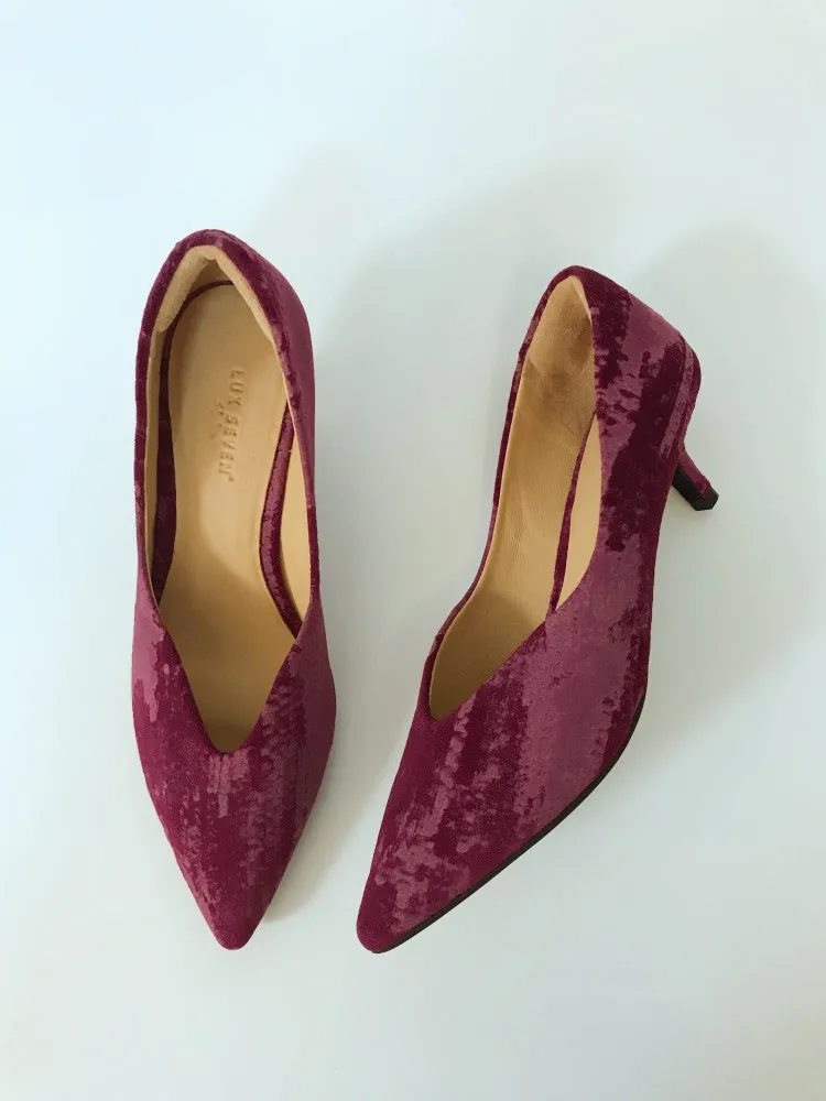 LUXE SEVEN DESIGN KITTEN HEEL COURT SHOES IN RUST VELVET