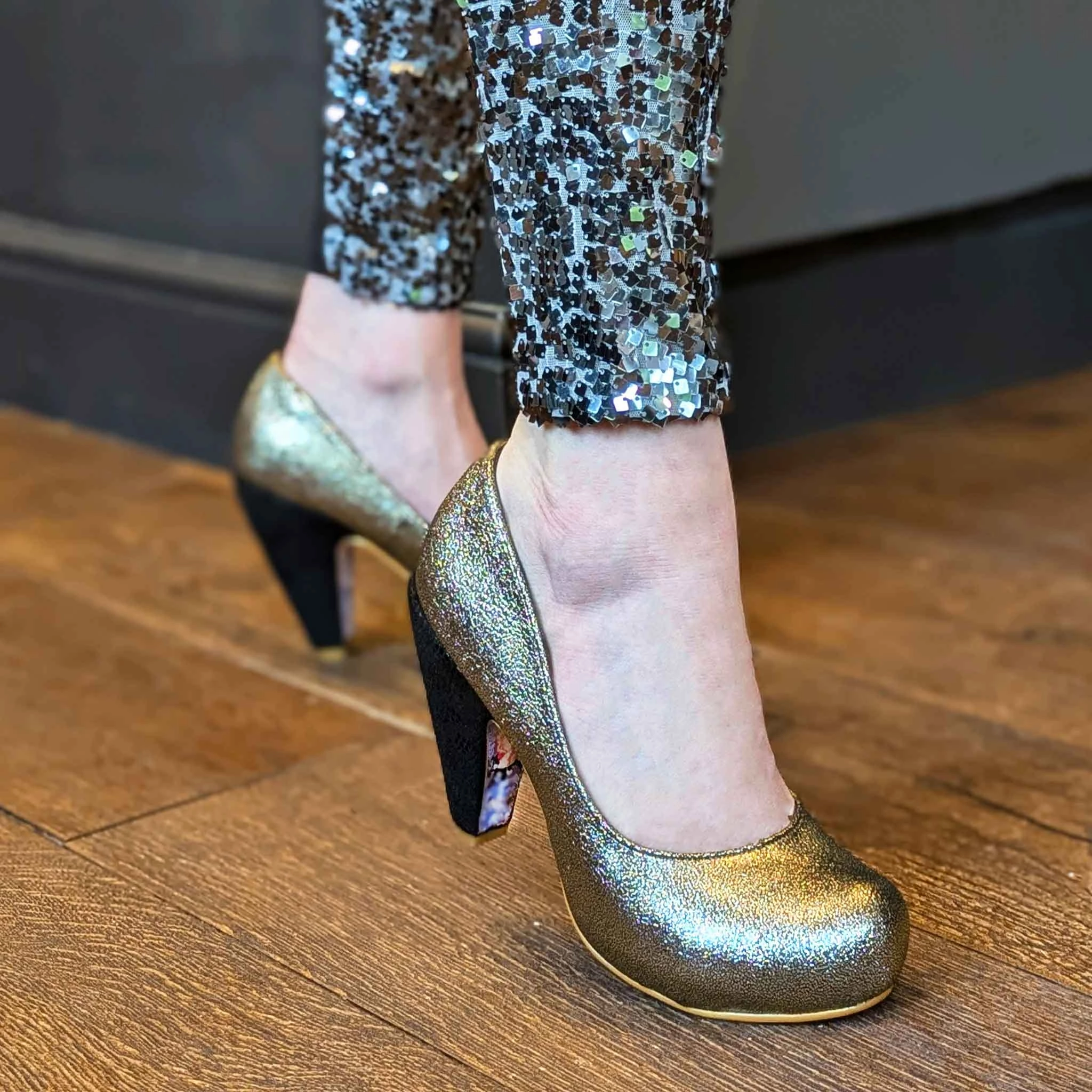 Show Time Chic Heels In For The Thrill