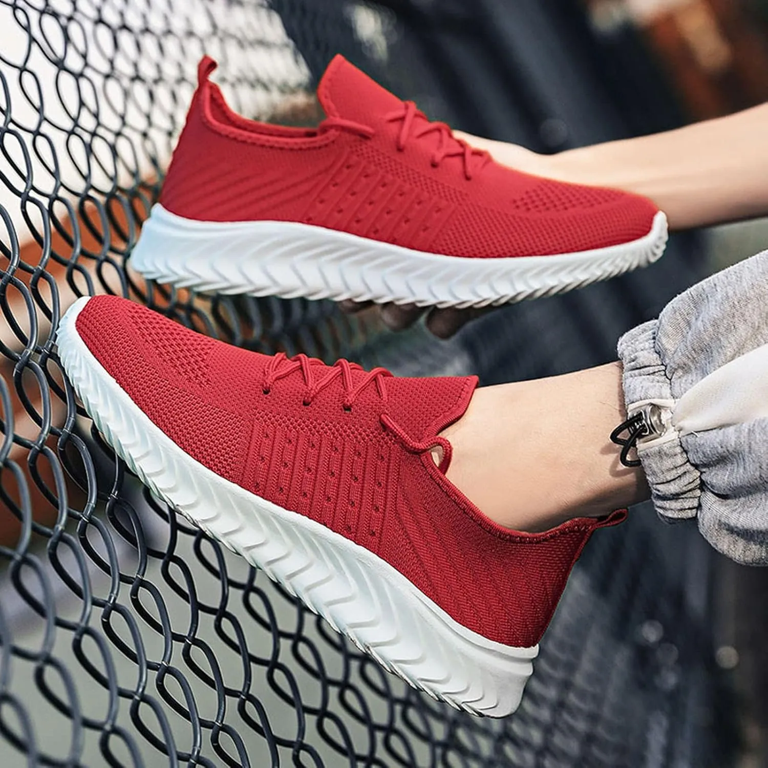Men's Classic Casual Jogging Sneakers Casual Sneaker Mesh Breathable Walking Shoe Athletic Gym Tennis Sneakers