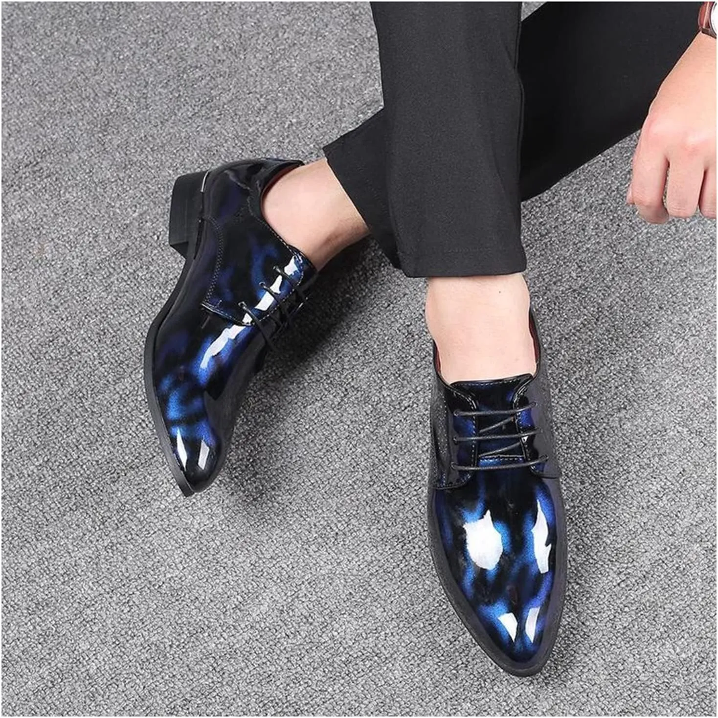 Men's Dress Shoes Lace-Up Brogues Derbys Oxford Formal Shoes Fashion Floral Patent Leather Wedding Shoes