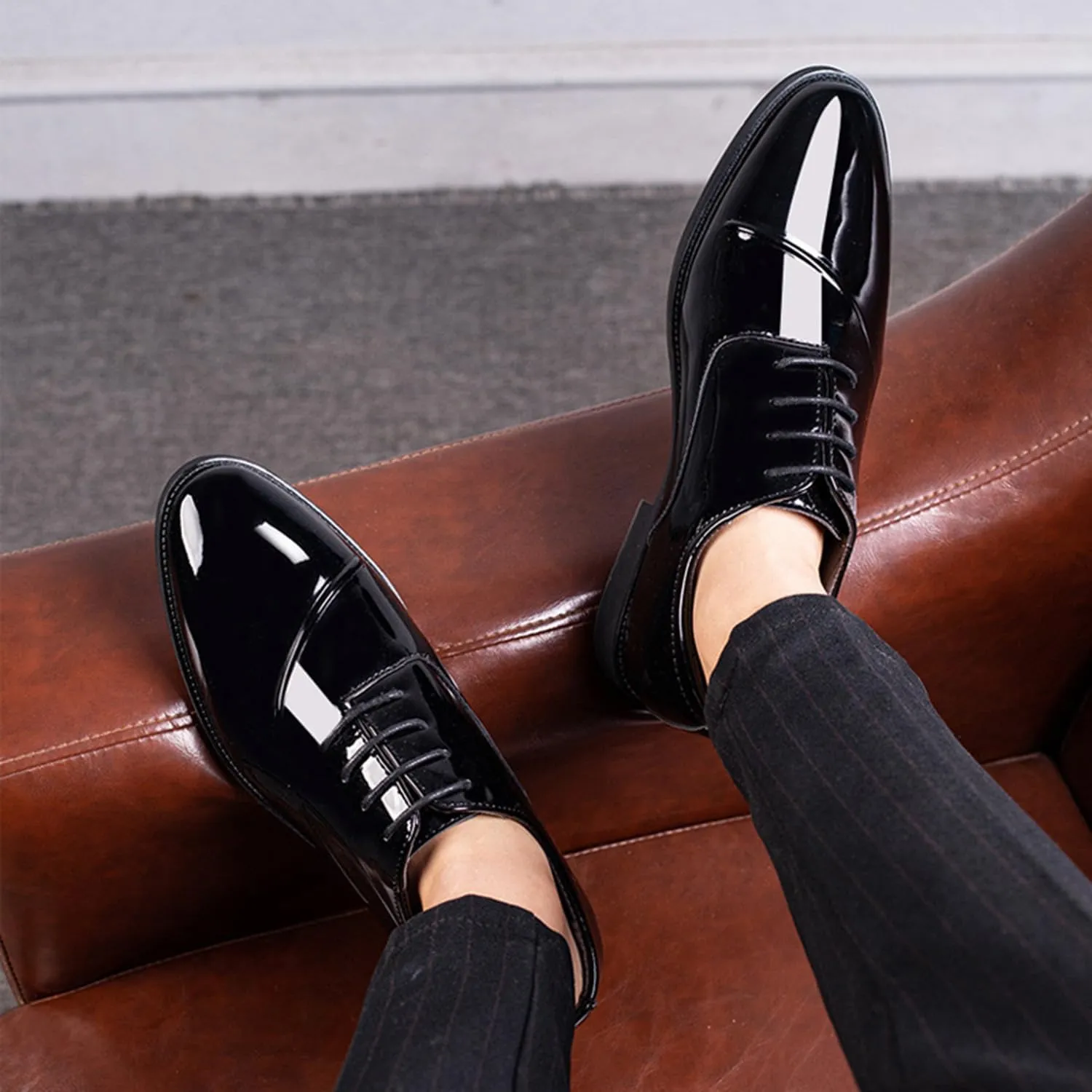 Men's Dress Shoes Lace-Up Derbys Oxford Formal Shoes Fashion Patent Leather Wedding Shoes for Men