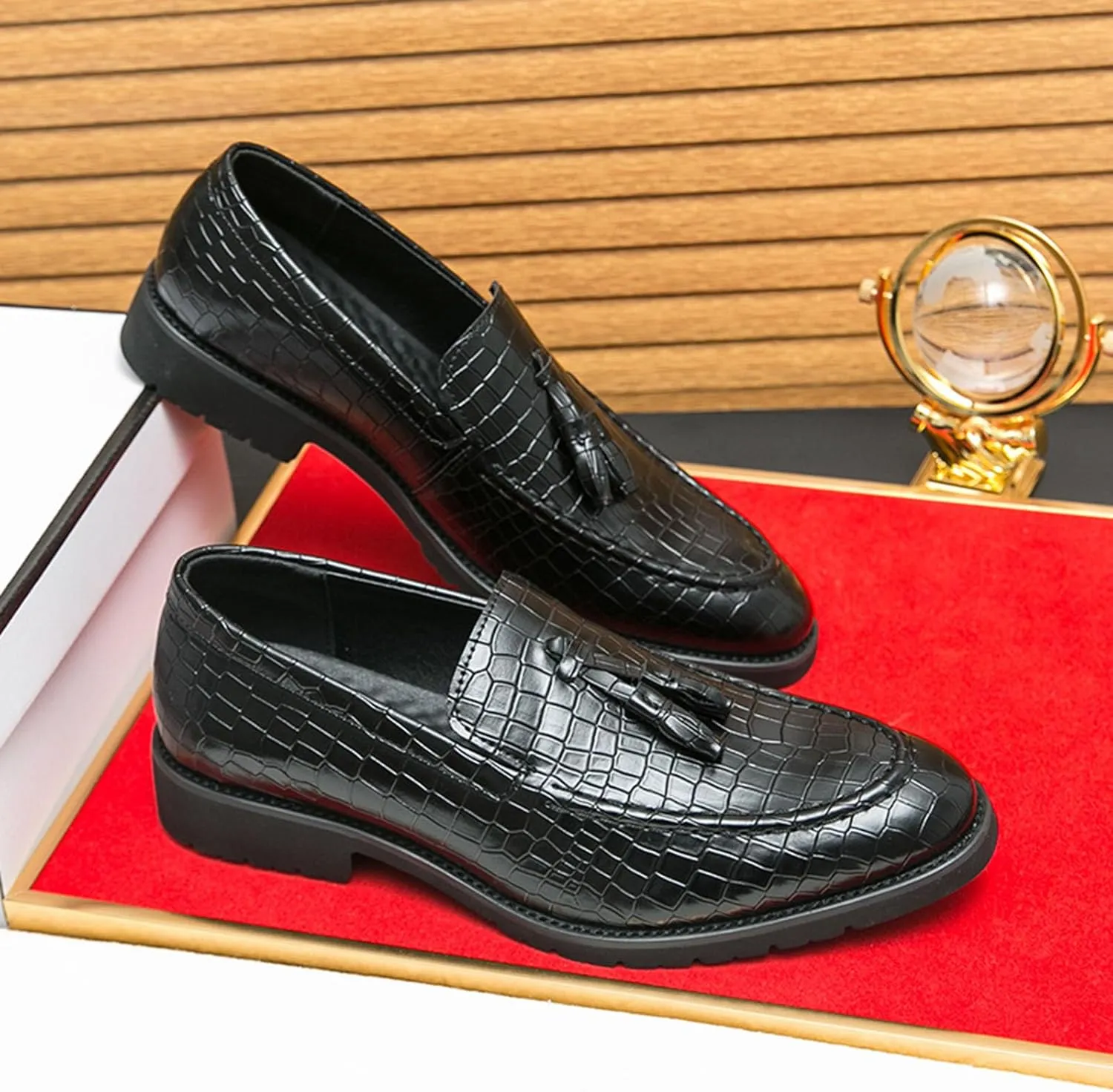 Men's Fashion Business Patent Leather Tassel Formal Shoes Comfortable Non-Slip Casual Party Dress Shoes