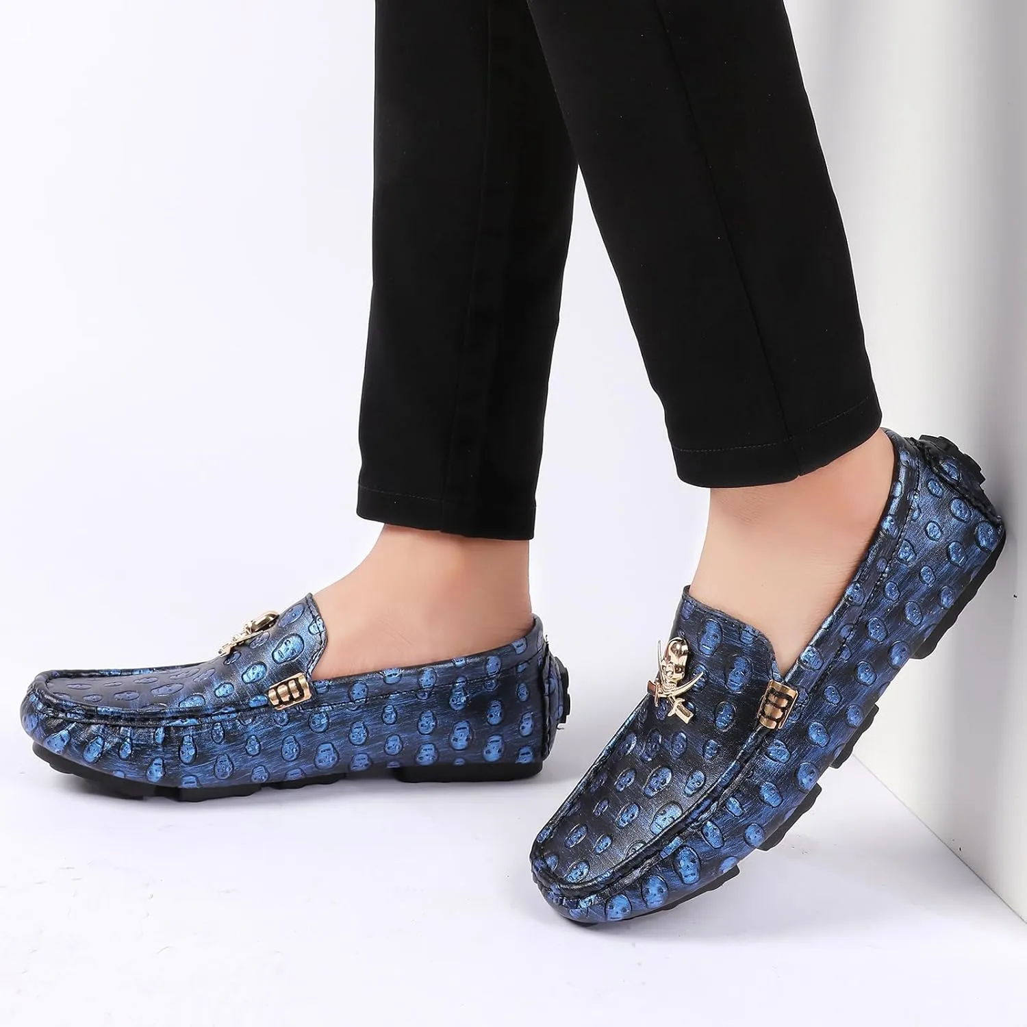 Men's Leather Driving Loafers Slip-on Moccasins with Skull Pattern Metal Buckle Outdoor Walking Penny Casual Shoes