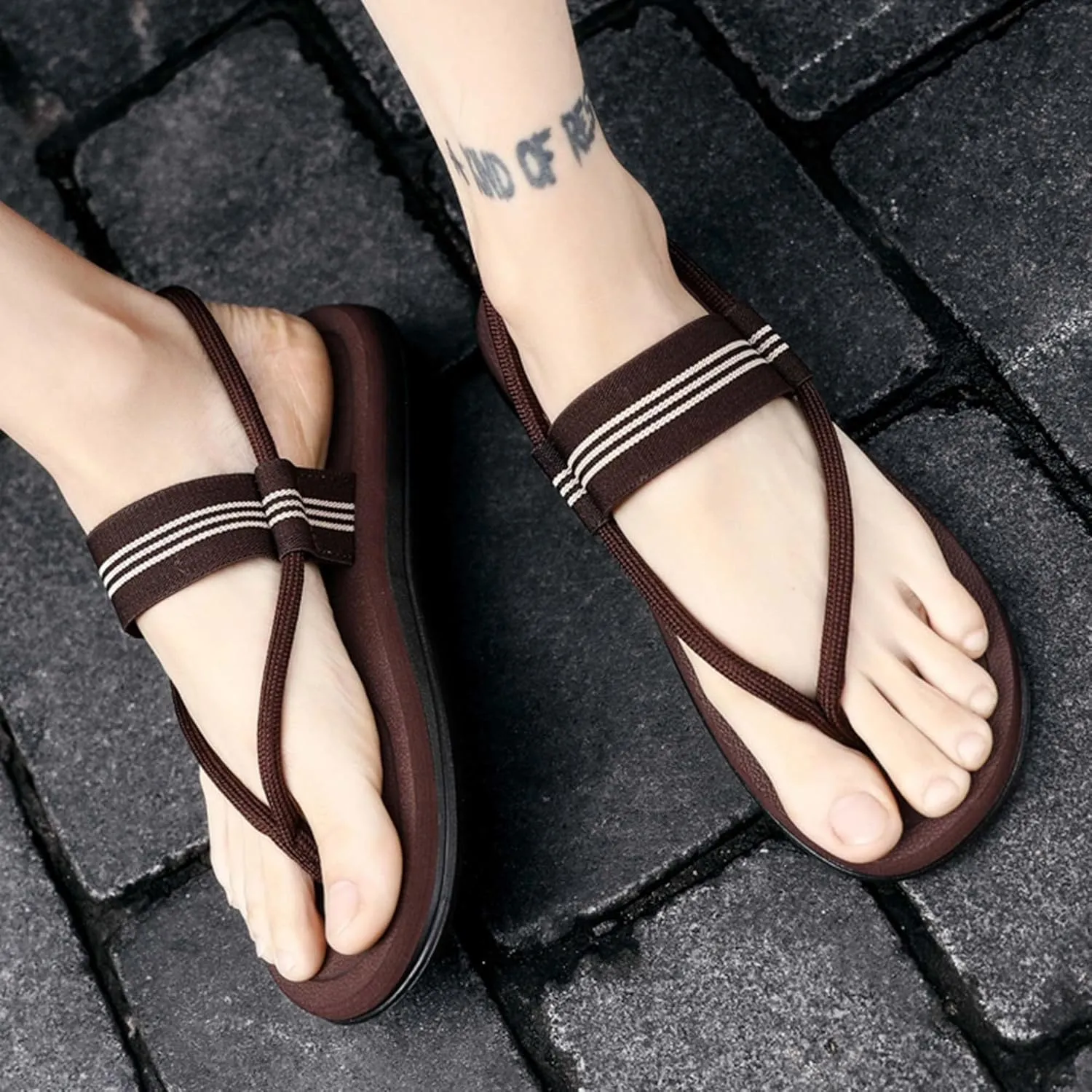 Men's summer sandals slippers beach shoes anti slip wear-resistant casual trend soft comfortable dry breathable