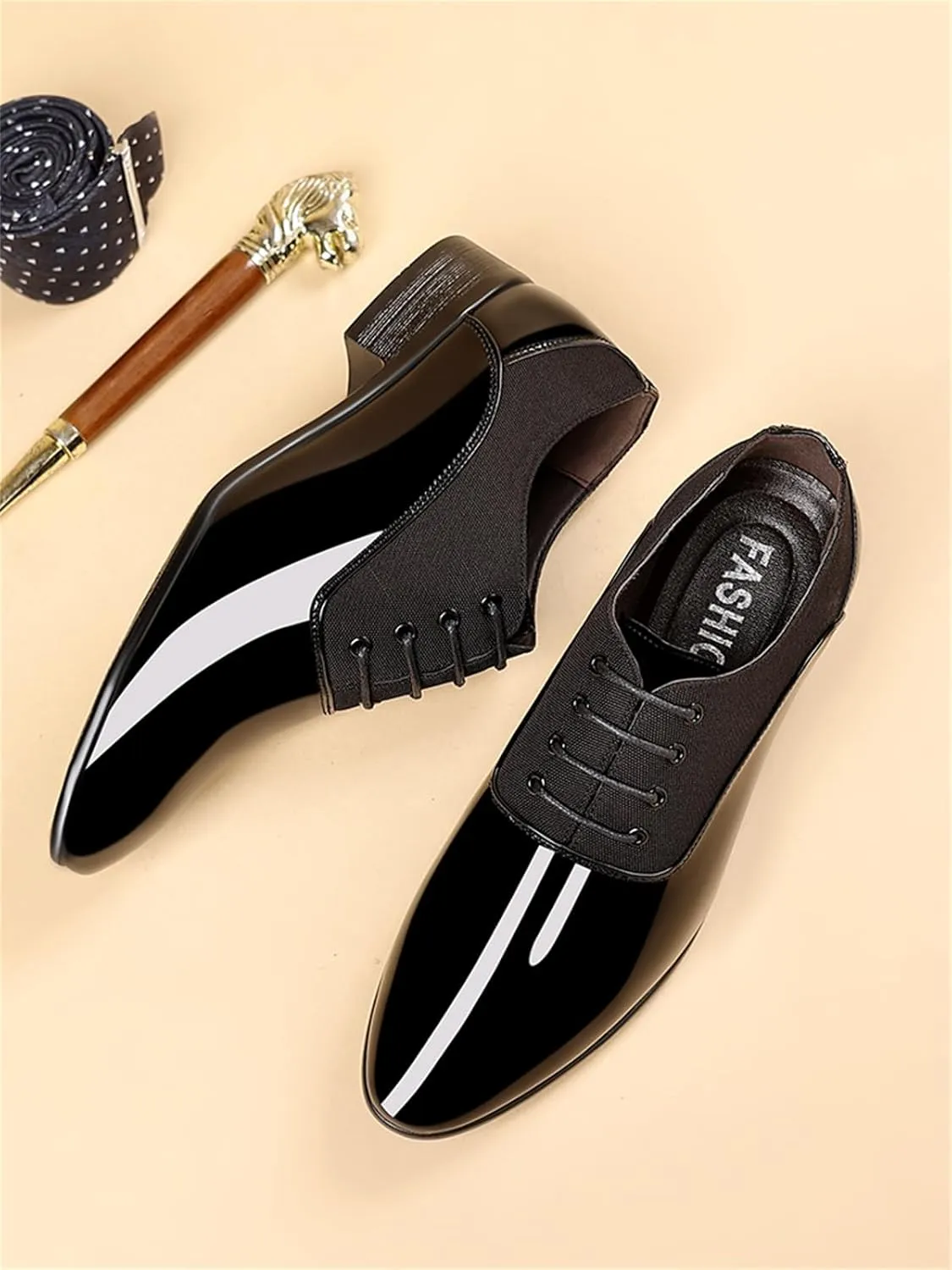 Men's Vintage High Gloss Dress Shoes Patent Leather Oxford Business Suit Tuxedo Formal Shoes Prom Weddings