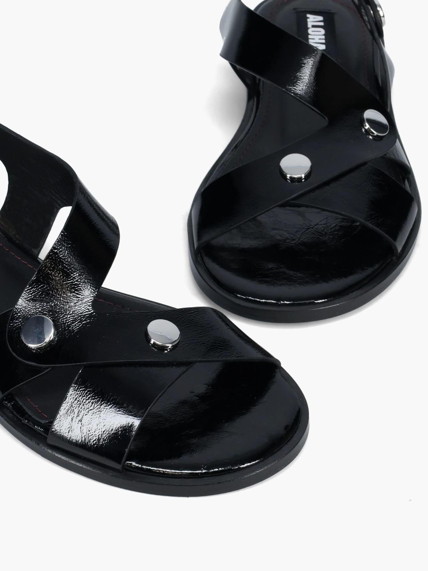 Minimal Weight Mindy Black Onix Leather