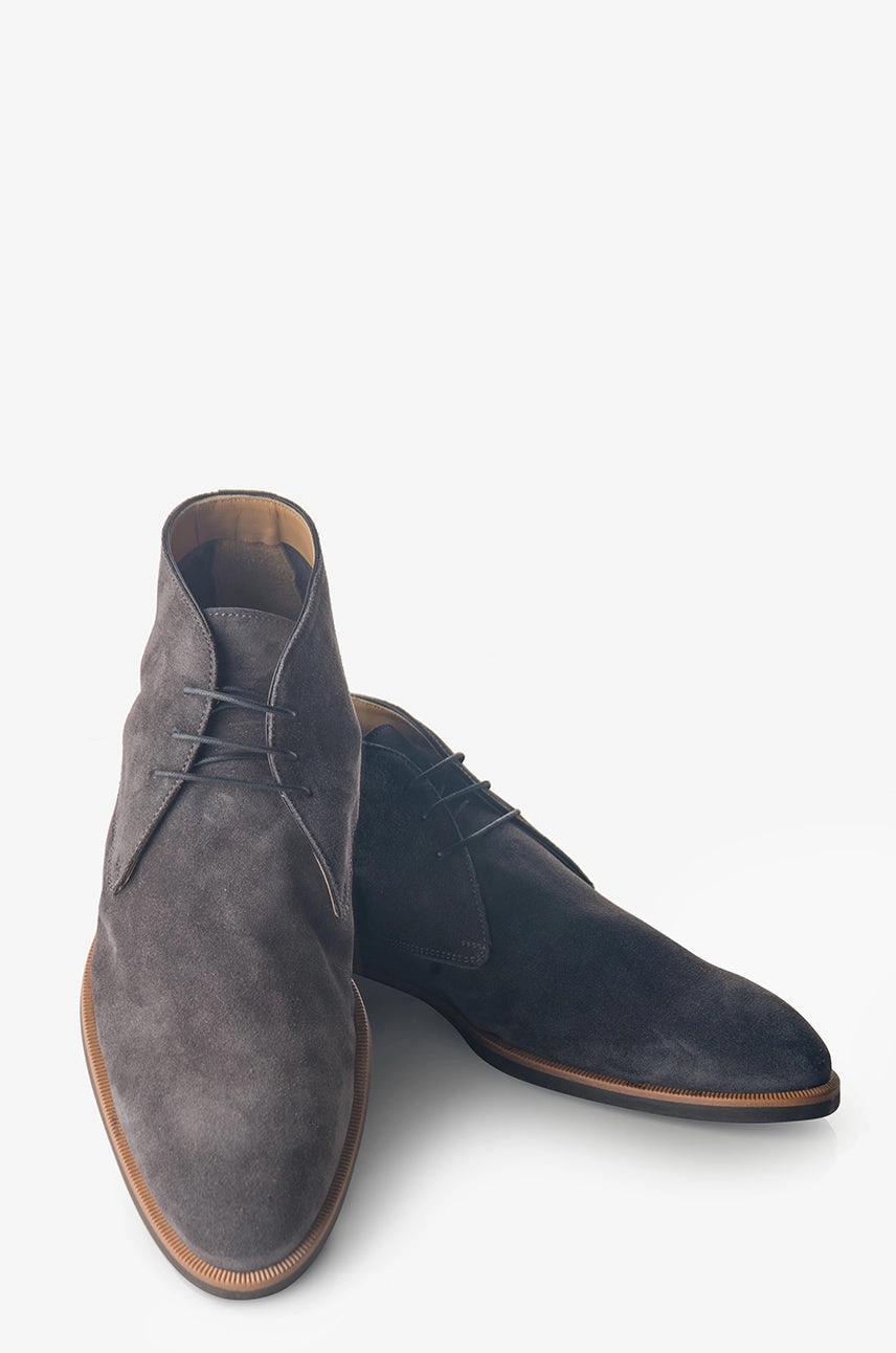 David August Suede Chukka Boot in Lavagna Blackboard Festival Step