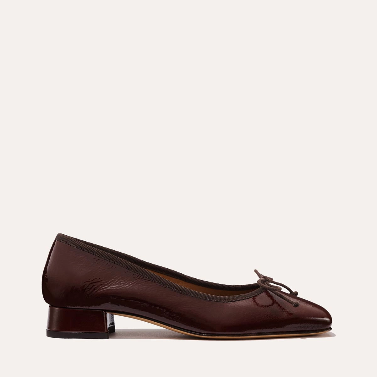 Statement style The Ada - Espresso Crinkle Patent