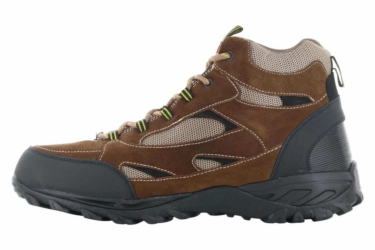 Mt. Emey Hiking Boots forest hike Heat dissipation