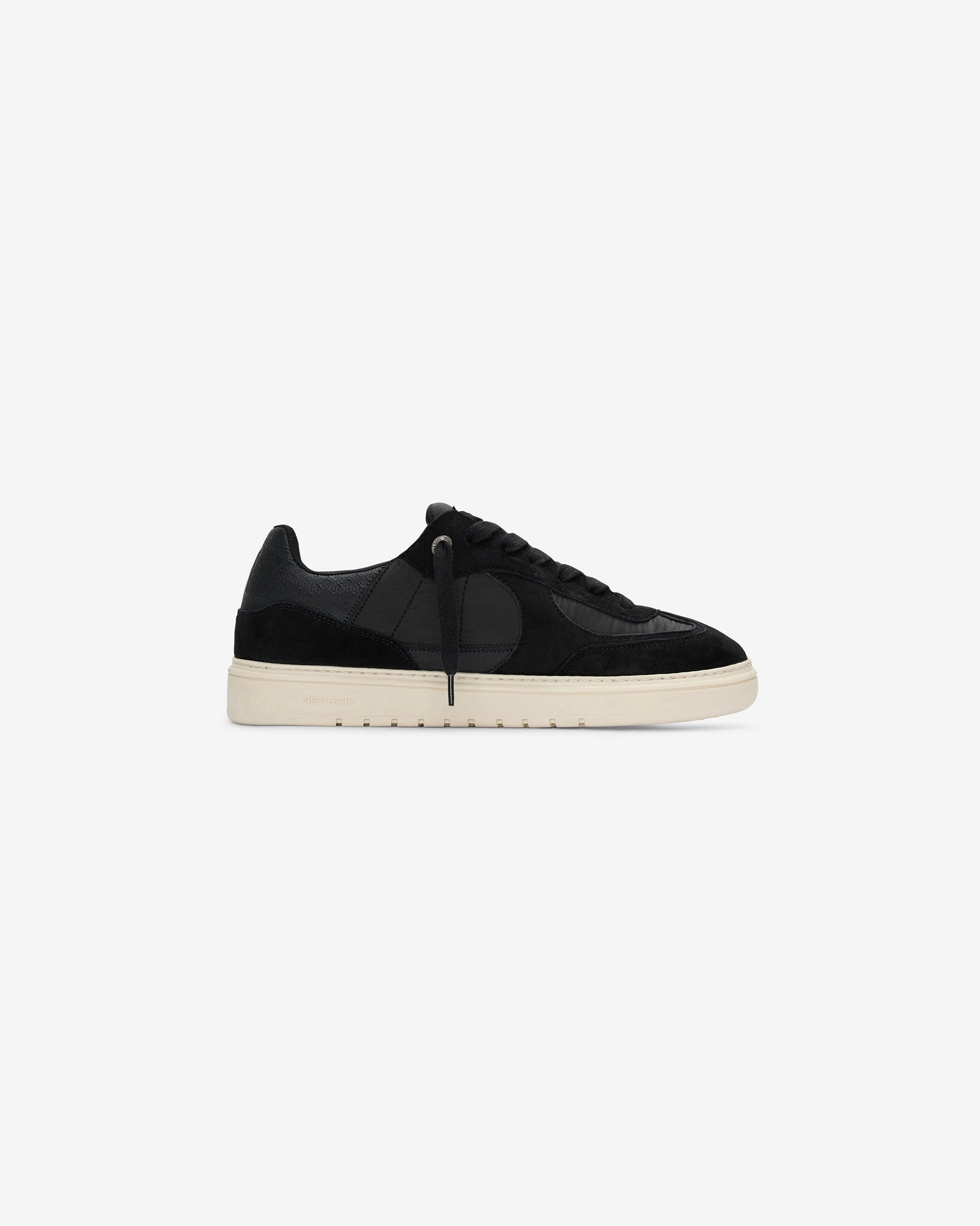 Padded Anatomical Toe Box Virtus - Off Black