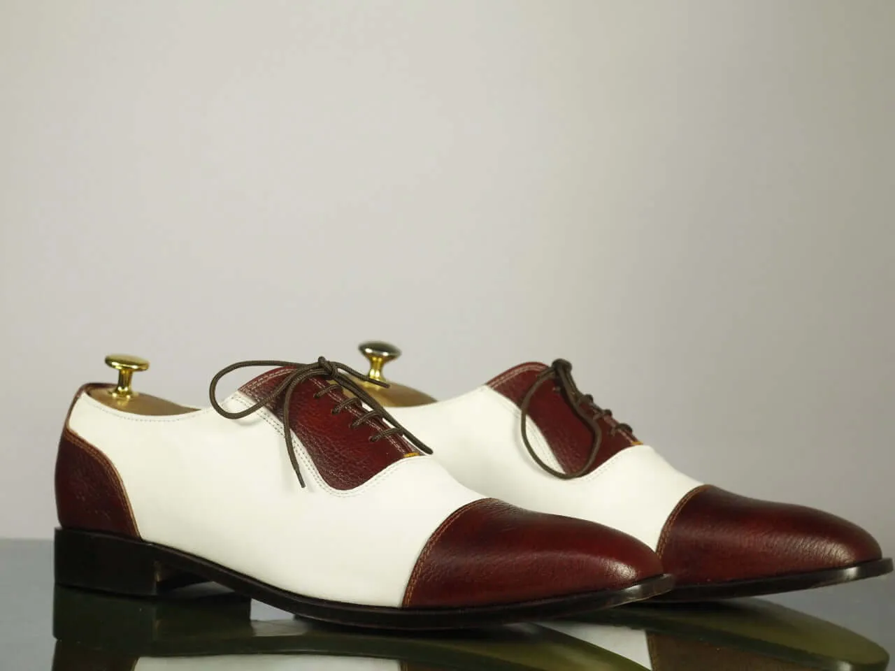 New Men's Handmade White Burgundy Cap Toe Lace Up Formal Shoes, Men Designer Shoes