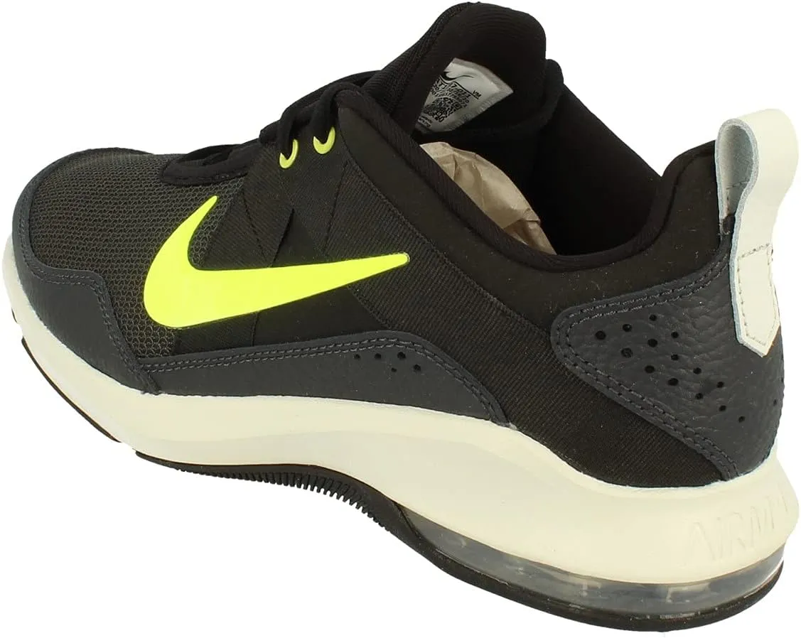 Nike Men's Low-Top Sneakers