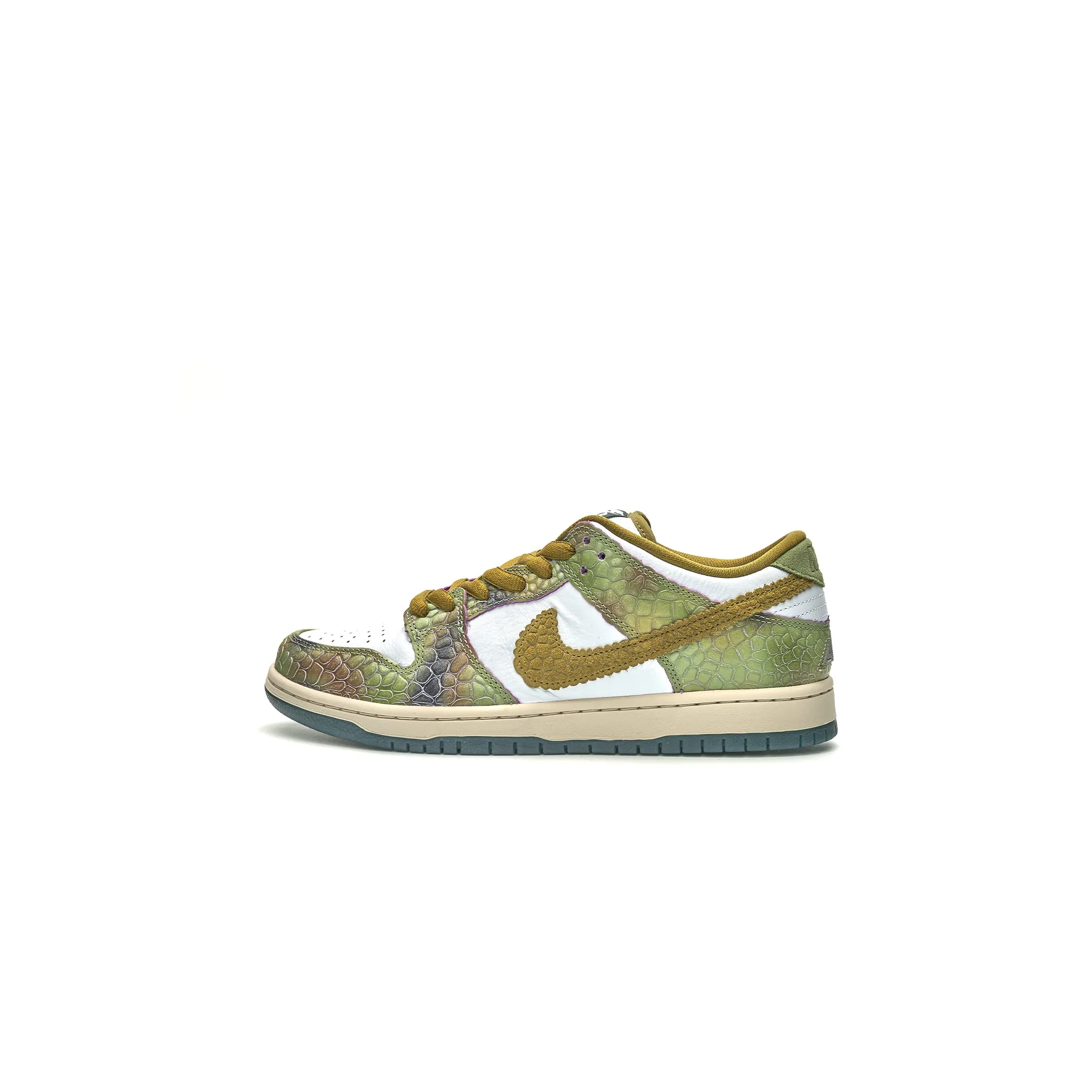 Nike SB Dunk Low Alexis Sablone Chameleon