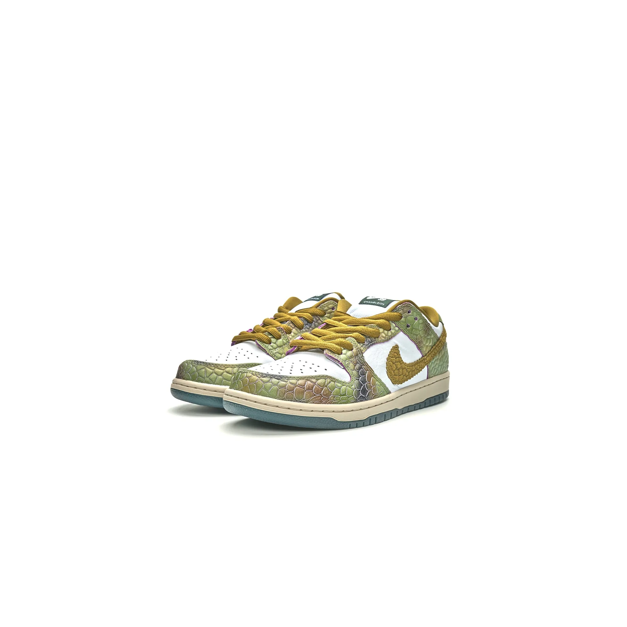 Nike SB Dunk Low Alexis Sablone Chameleon