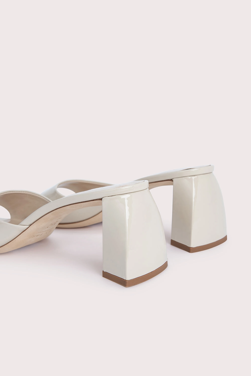 adults - specific functions seniors Romy Oatmilk Patent Leather