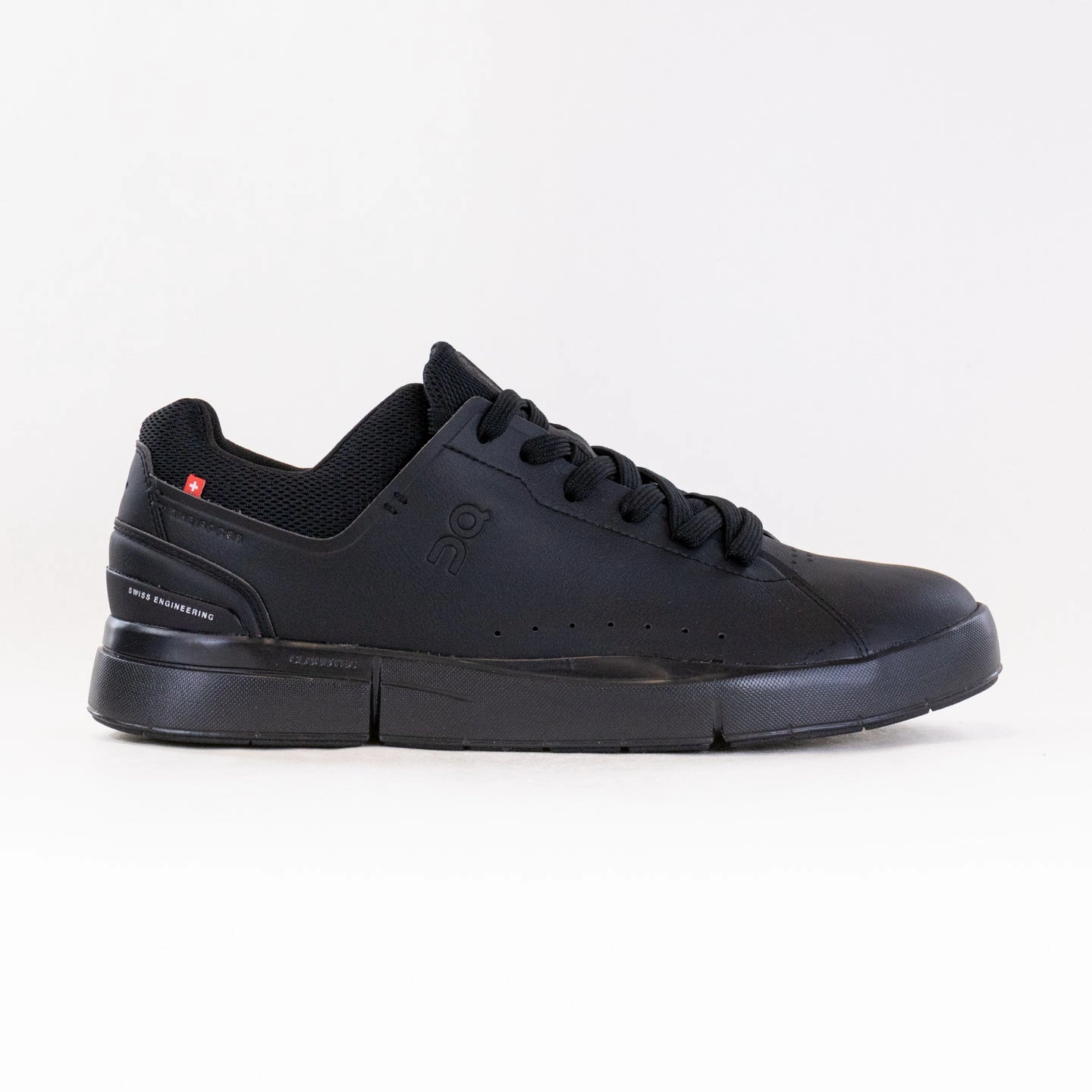 On The Roger Advantage (Men's) - All Black (NEW) SweatWicking Style Comfort