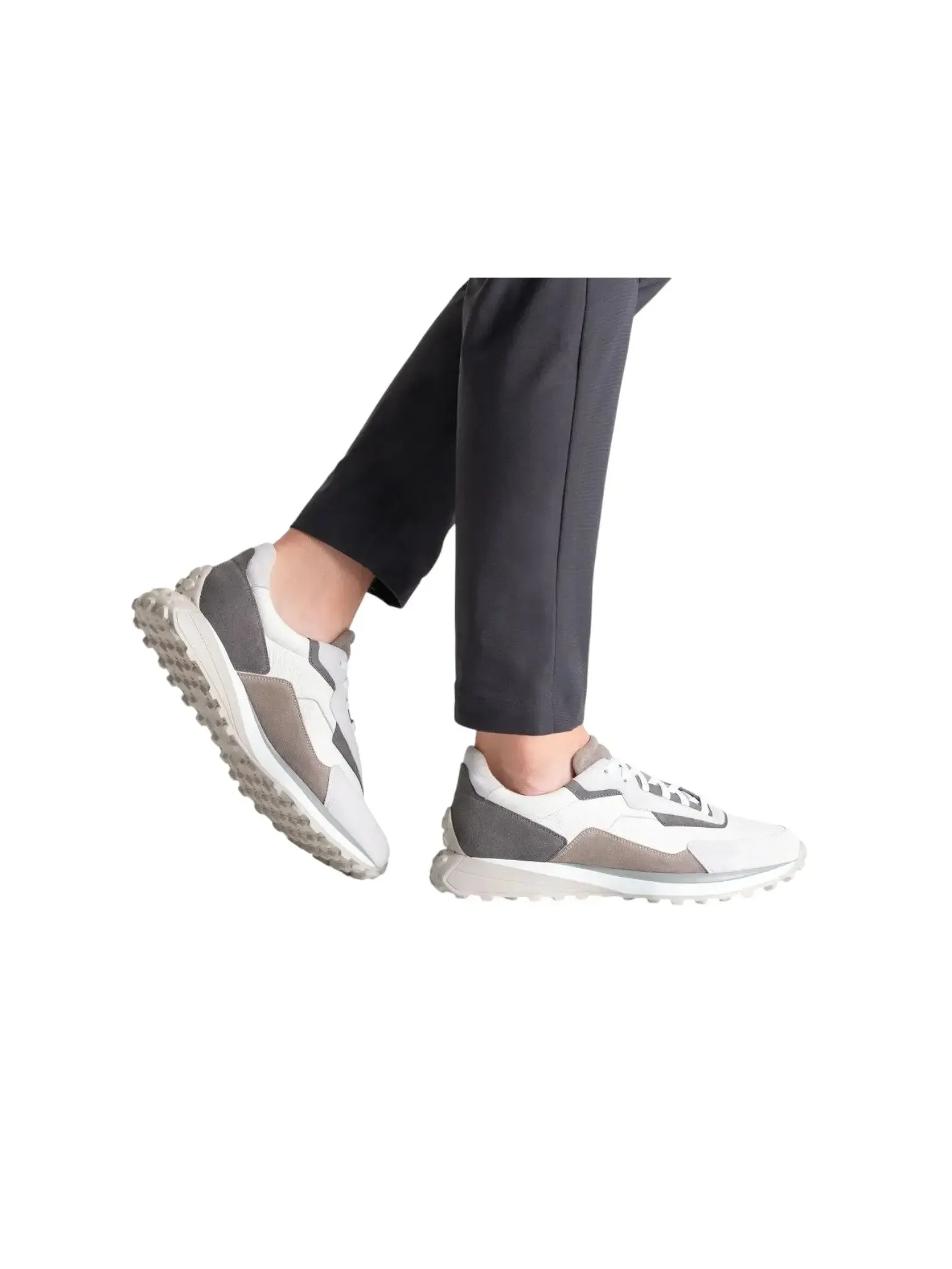 Onyx Sneaker Lounge Style Freedom Steps