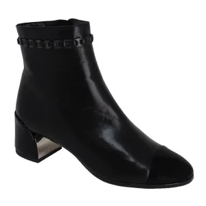 P3726 - Black Leather