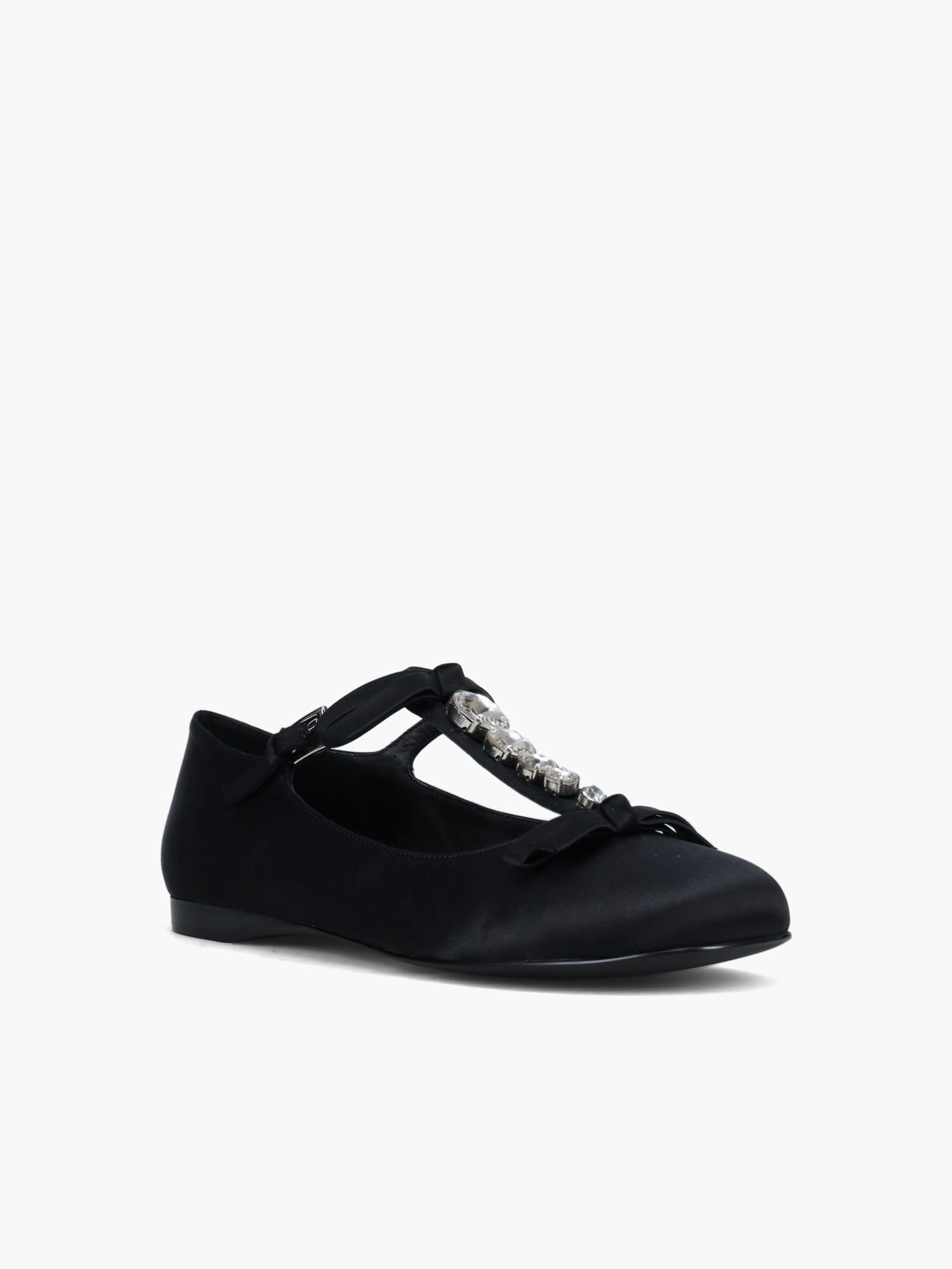 Guess List Black Satin Museum Mood Casual Walking Shoes