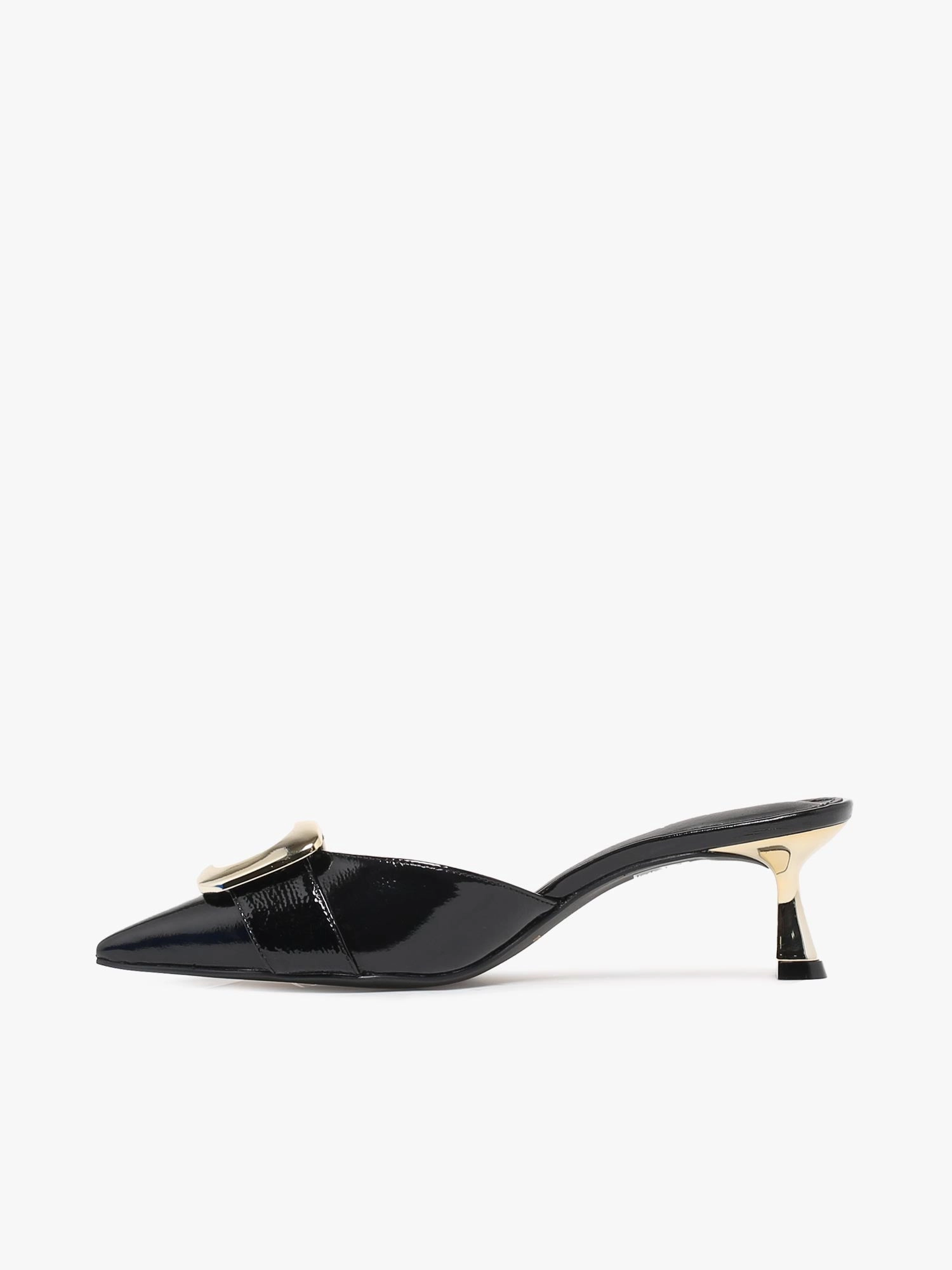 Comfortable Movement Slip Resistant Outsole Patricia Preto Crinkle