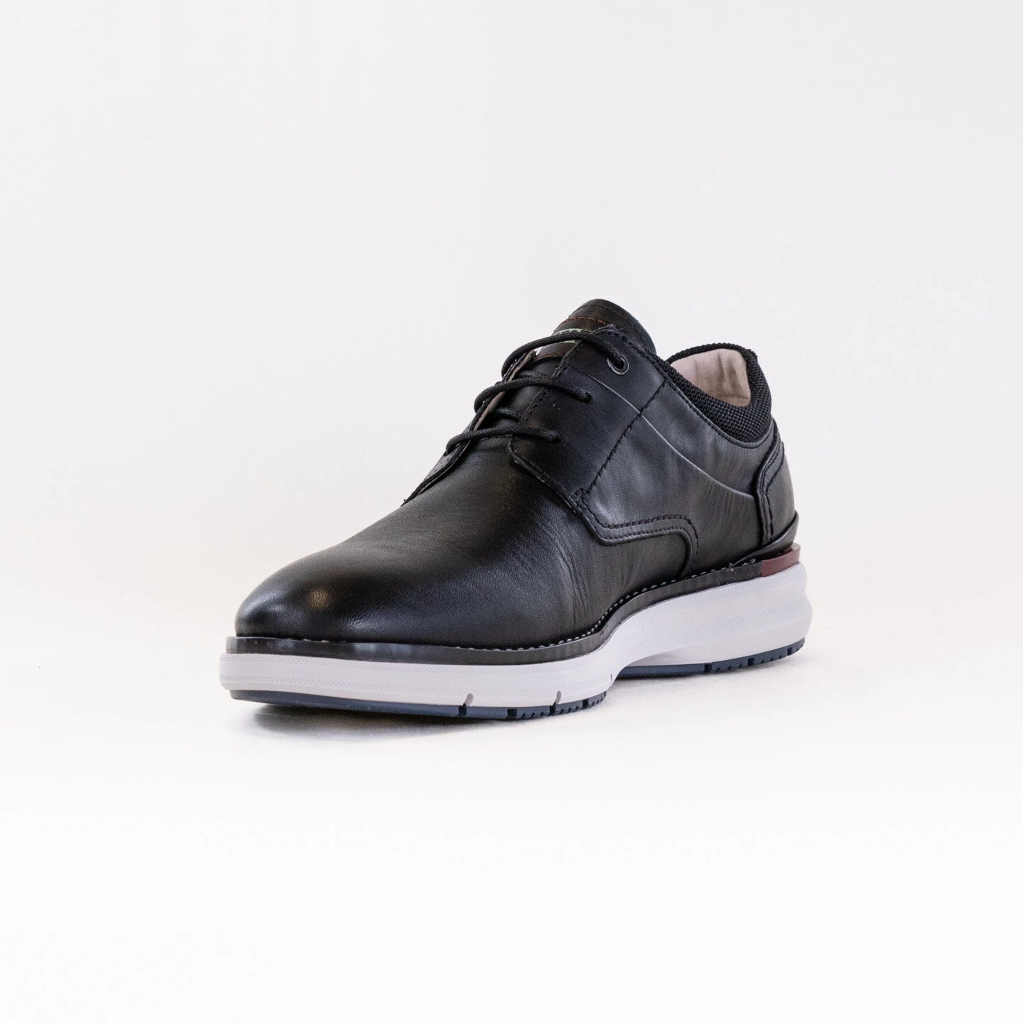 Pikolinos Manacor Plain Toe (Men's) - Black Fitness Ready
