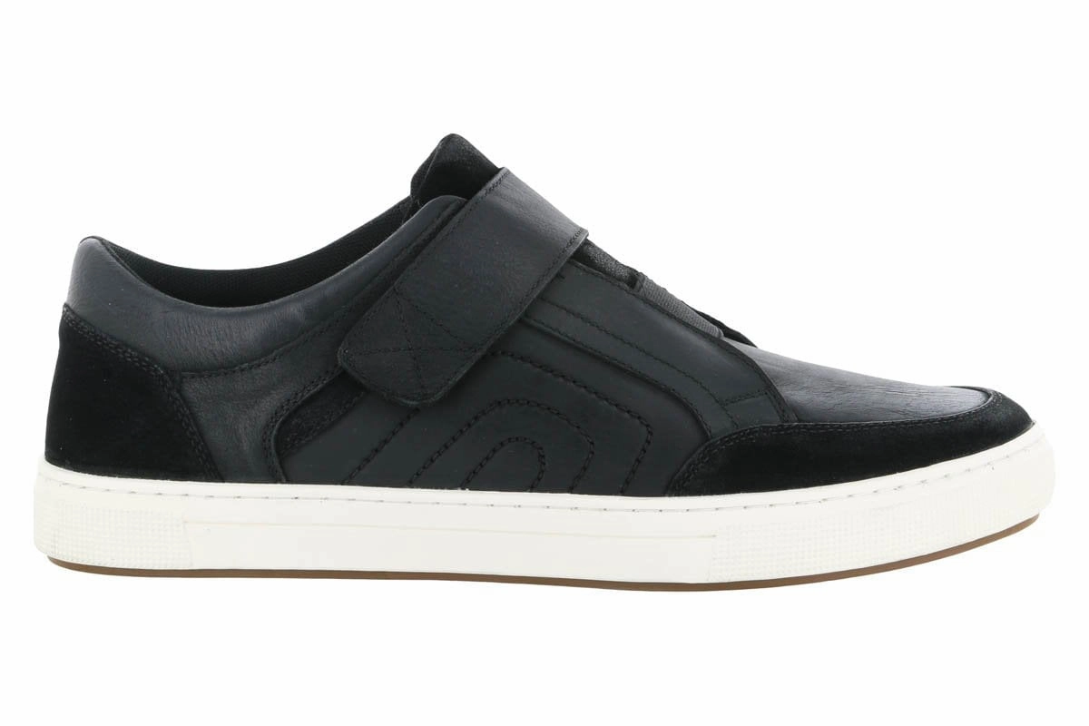 Dynamic Fit System Propet Kade Velcro Sneaker Black