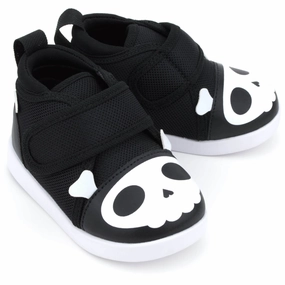 Pull-On Skull & Crossbones Pirate  Squeaky Toddler Shoes | Black/White Version 2 2025 Skull & Crossbones Pirate  Squeaky Toddler Shoes | Black/White Version 2 2025 All Day Comfort Fit Stretchable