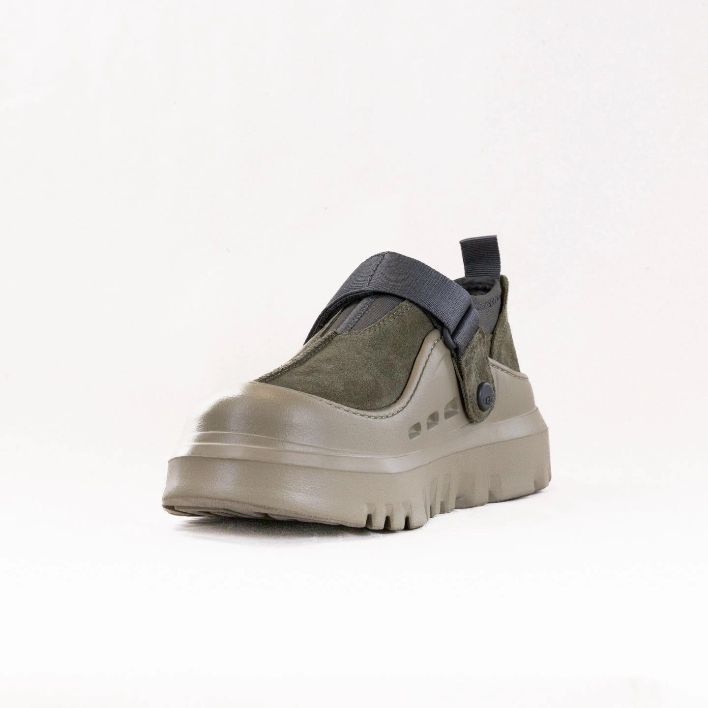 UGG Peakwood Lowcut (Men's) - Dark Olive/Moss Green Adaptive Fit Dynamic Flex Grooves