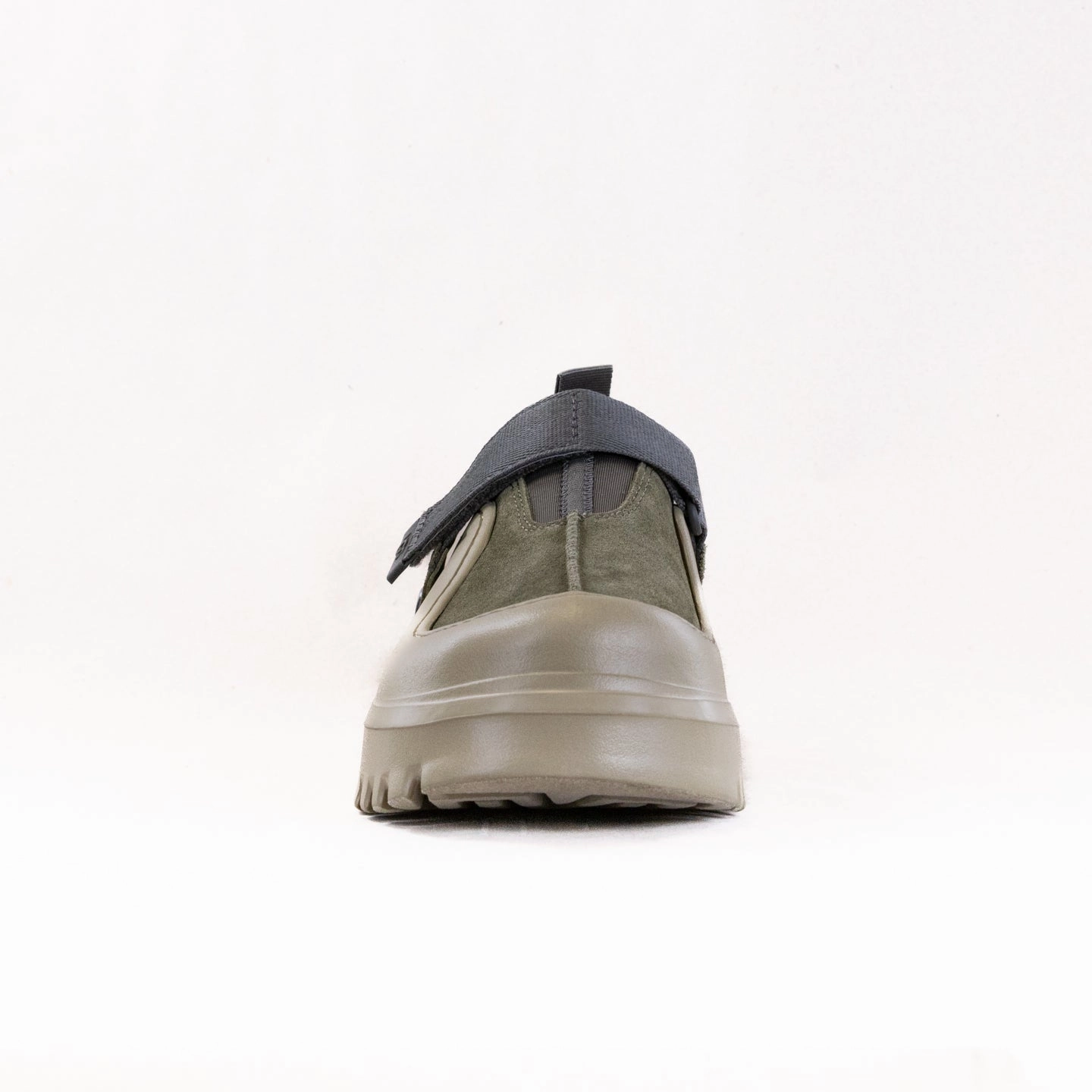 Dirt Guard Natural Fiber Textiles UGG Peakwood Lowcut (Men's) - Dark Olive/Moss Green