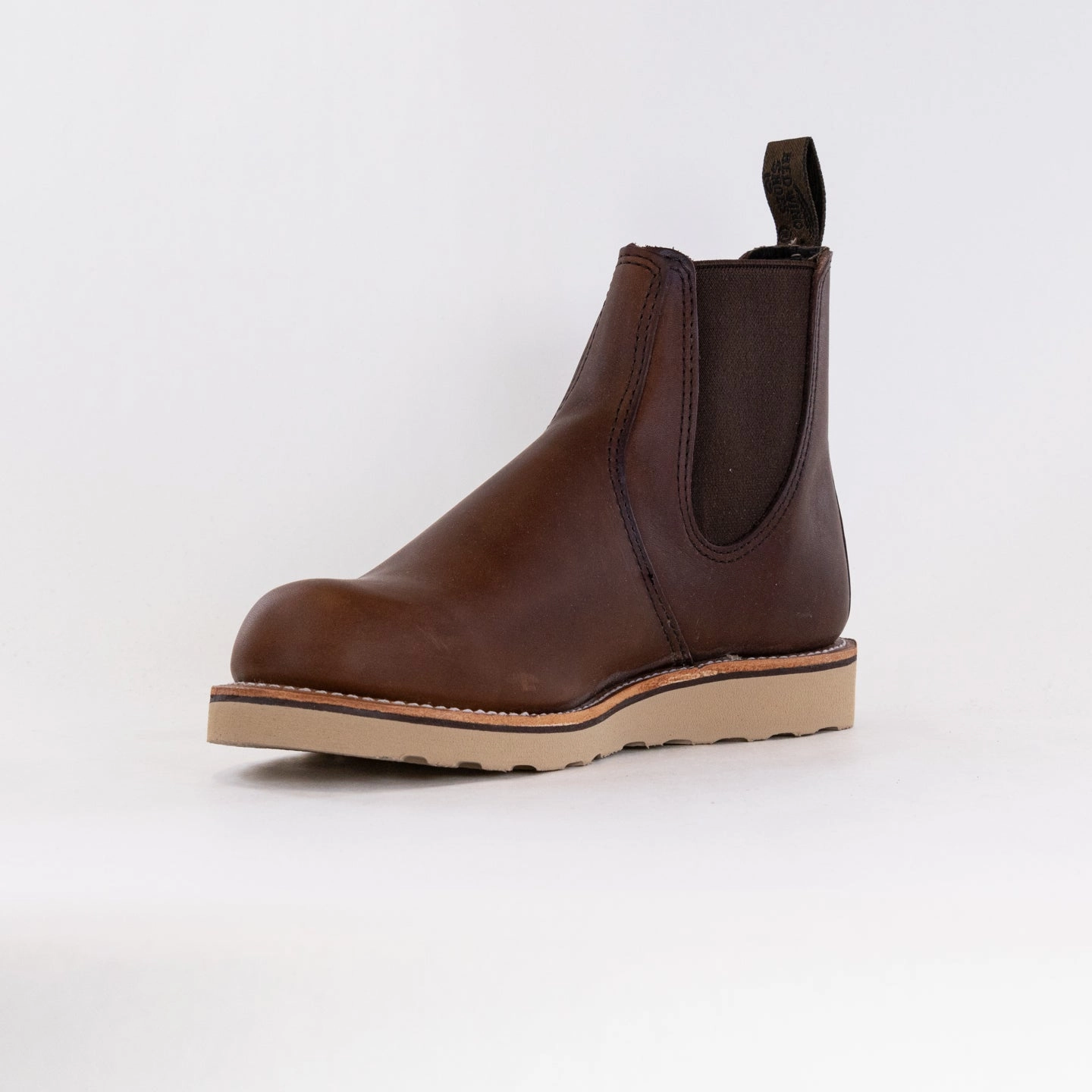 Red Wing Heritage Classic Chelsea (Men's) - Amber Harness Trail Hike