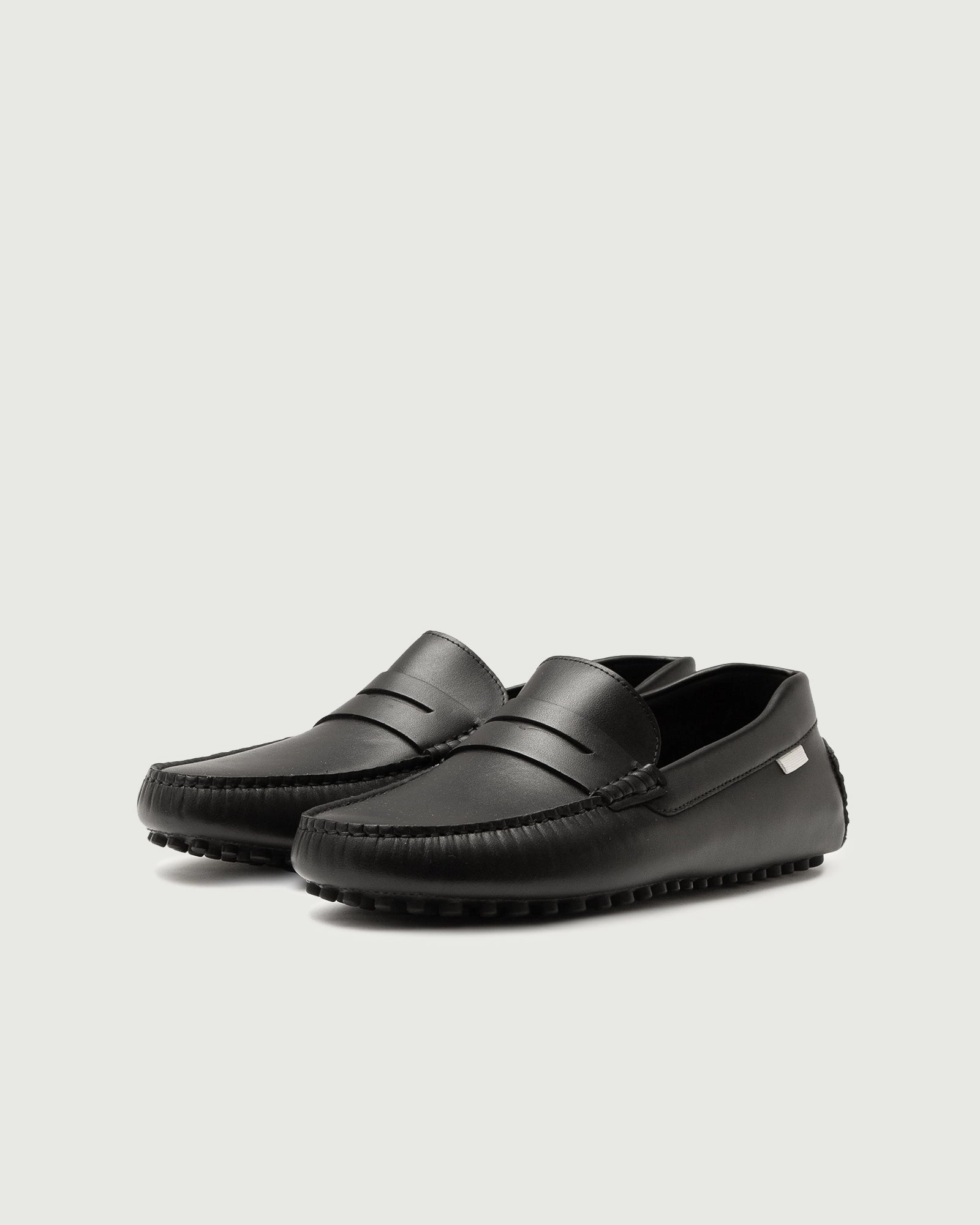 Sophisticated piece Hyperelastic Foam Layer Driver | Black Leather