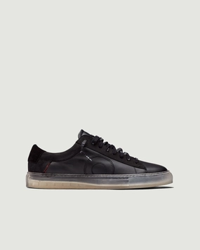 Relaxed shock absorption Low 1 | Black Ghost Low 1 | Black Ghost all - weather Reinforced toe cap
