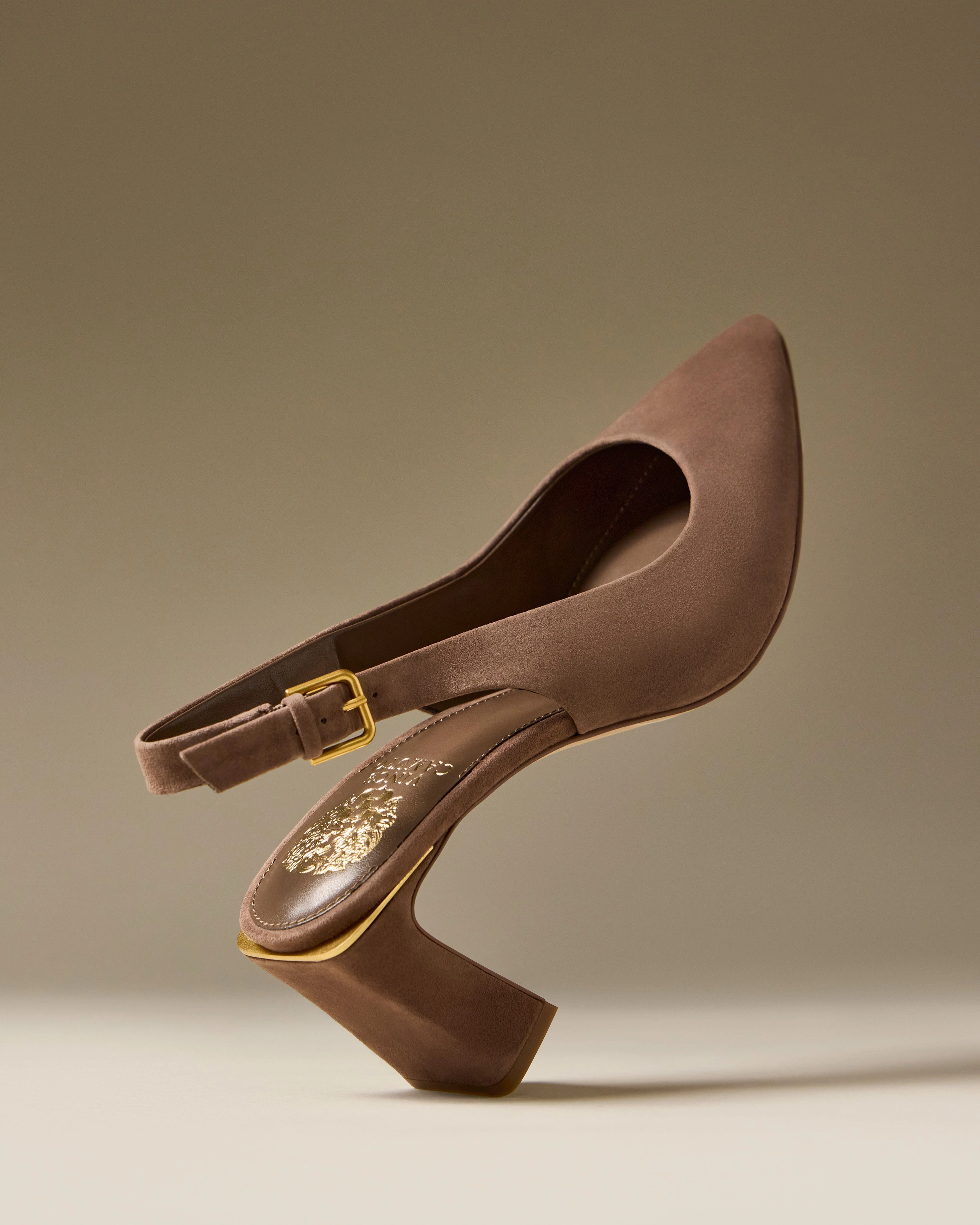 Supportive structure Grip Hold Hamden Buckle Slingback