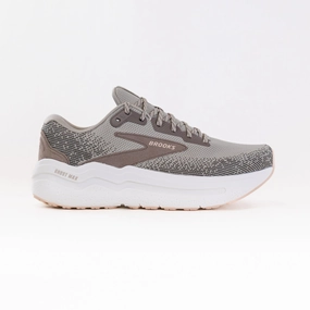 Run Light Brooks Ghost Max 2 (Men's) - London Fog/Falcon/Coconut Brooks Ghost Max 2 (Men's) - London Fog/Falcon/Coconut Multi Directional Grip On The Move