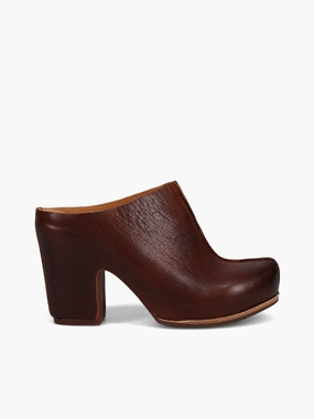 Sagano Brown Full Grain Leather Modern Daily Look Sagano Brown Full Grain Leather Stride Ready Daily Wear