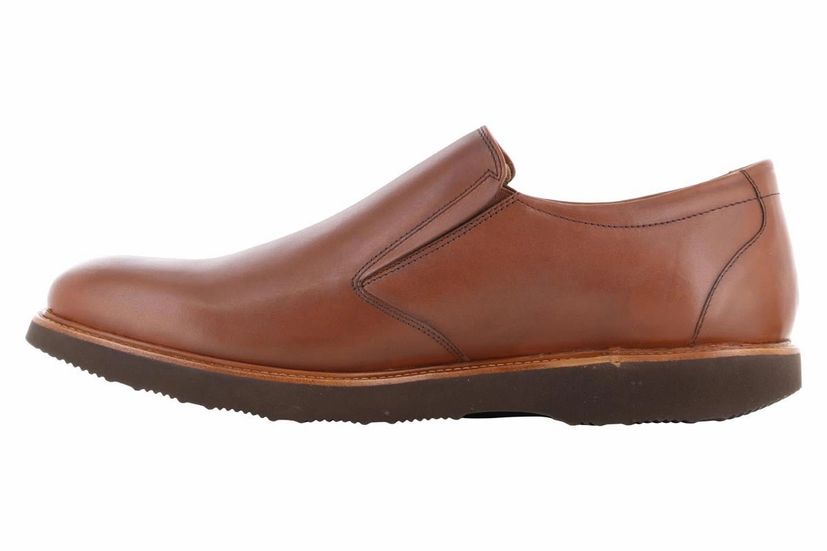 Luxe Edge Walk Friendly Samuel Hubbard Frequent Traveler Slip On Tan