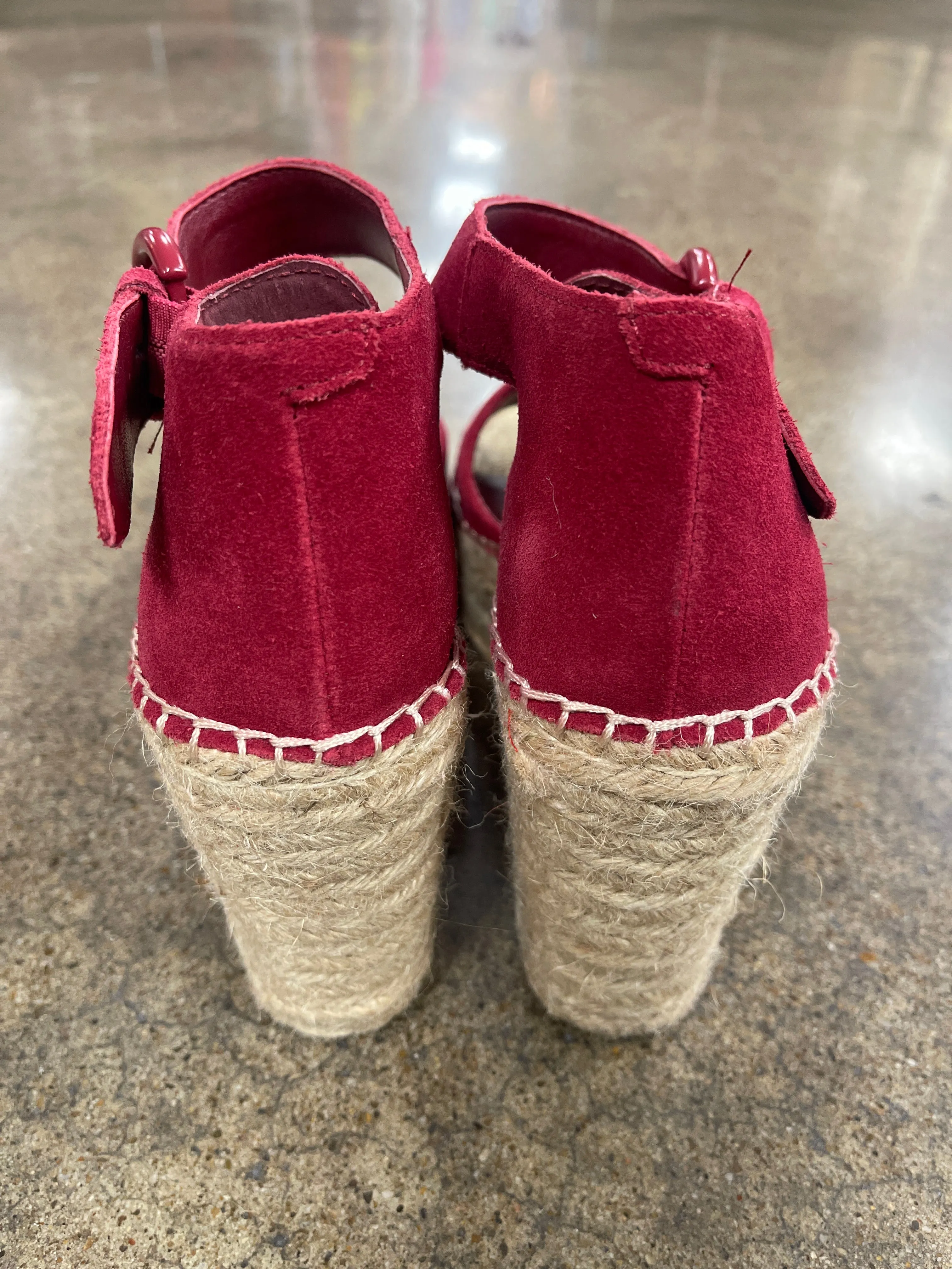 Sandals Heels Wedge By Marc Fisher In Red, Size: 9