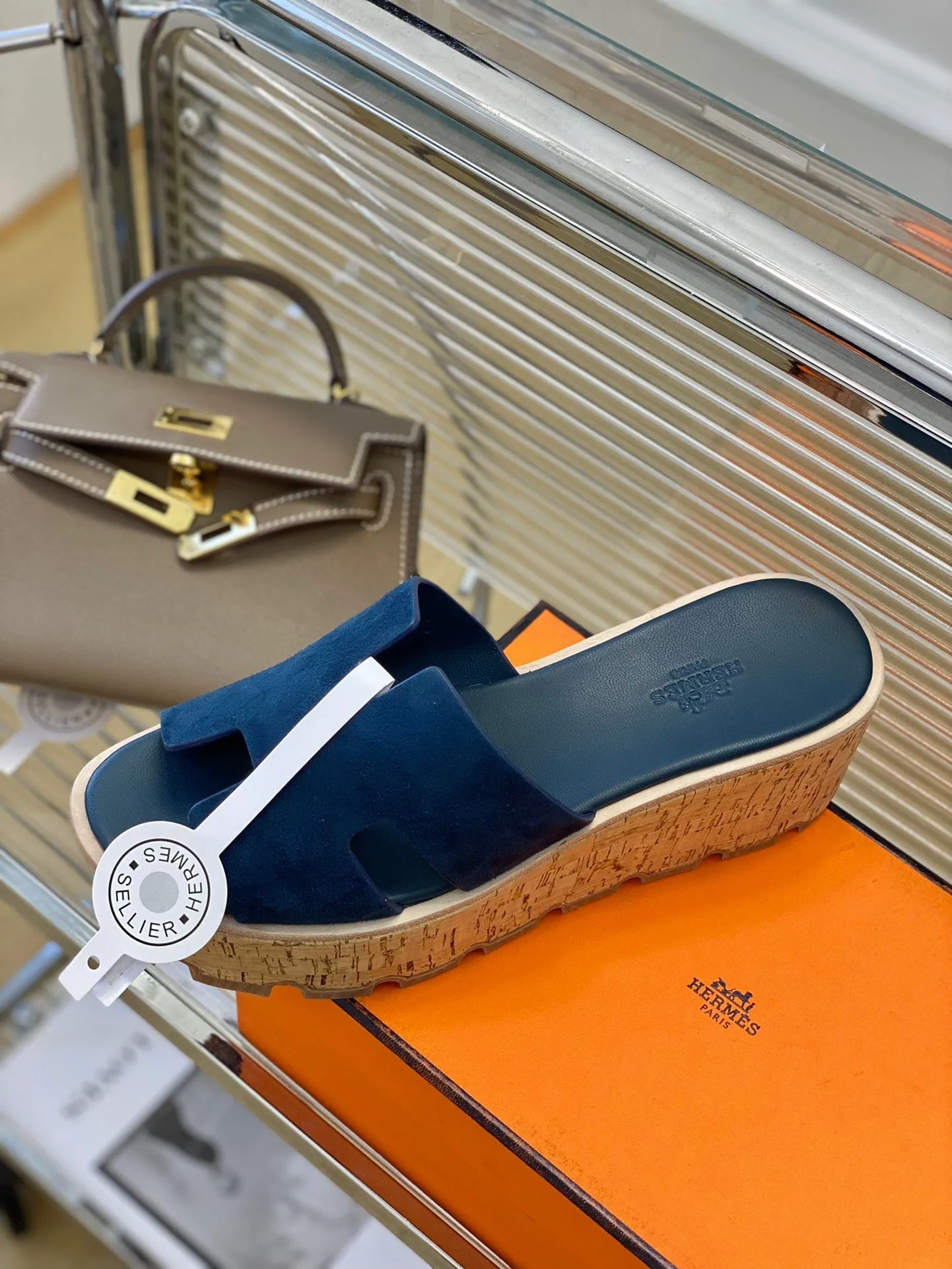 SE1141 H slippers / Size5-9