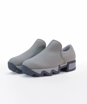 Simple Construction Wes I Grey Low Top Sneaker Low Profile Collar Wes I Grey Low Top Sneaker