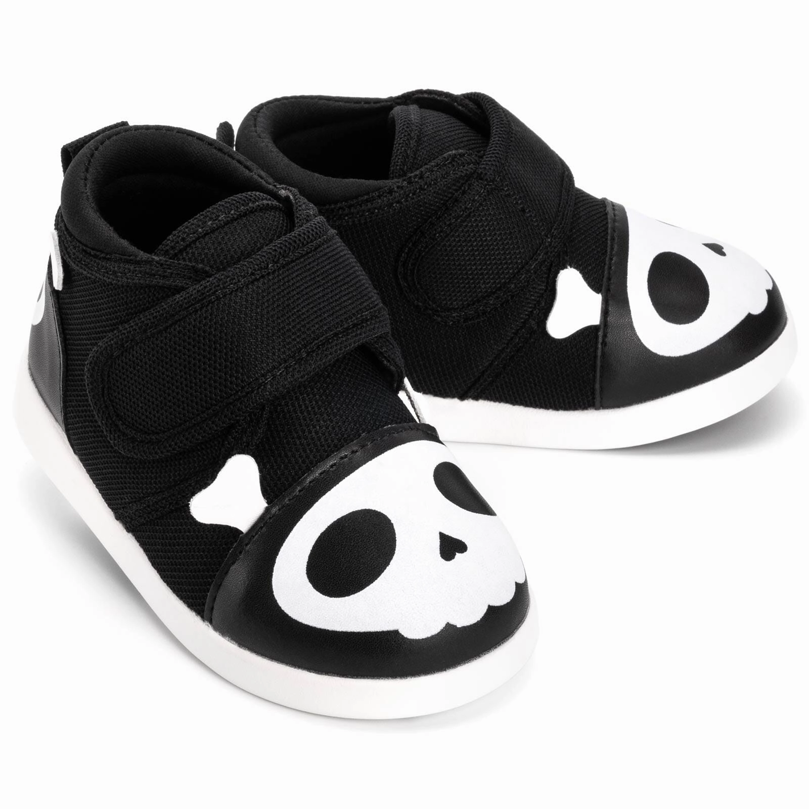 Sand Move Skull & Crossbones Pirate  Squeaky Toddler Shoes | Black/White